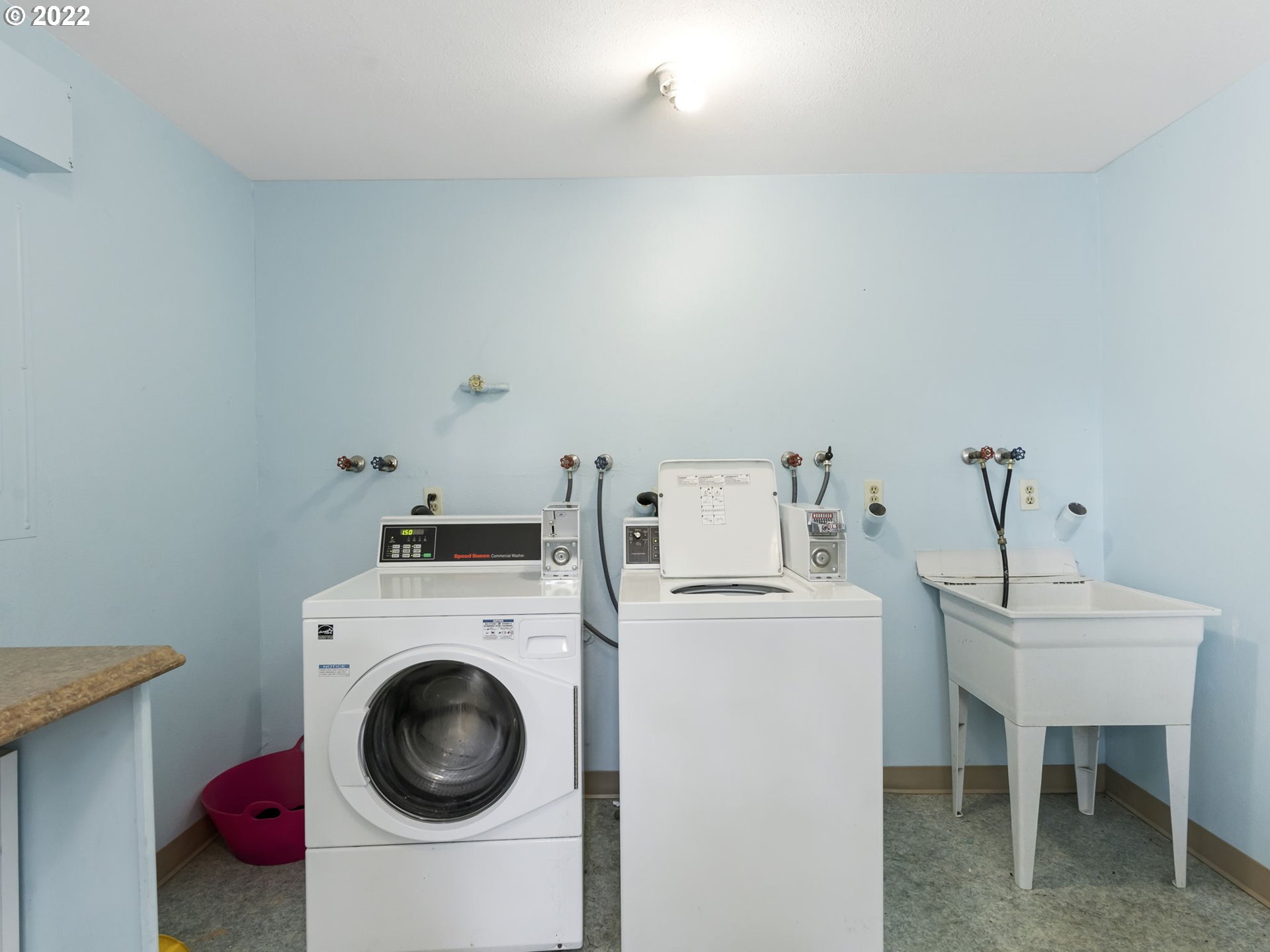 Photo #2: 22442278 Listing 