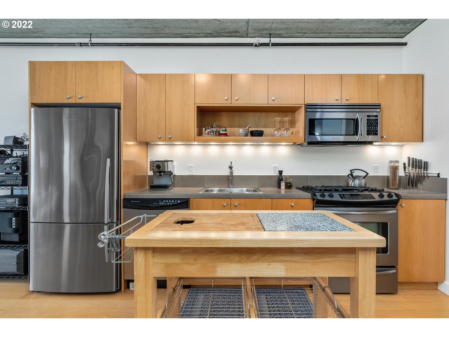 Photo #3: 22443013 Listing 