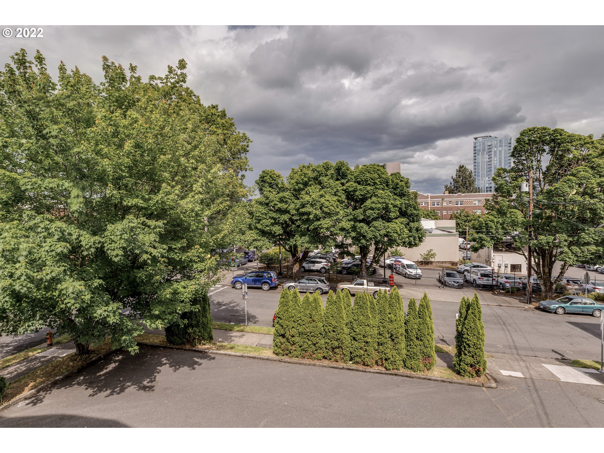 Photo #3: 22445782 Listing 