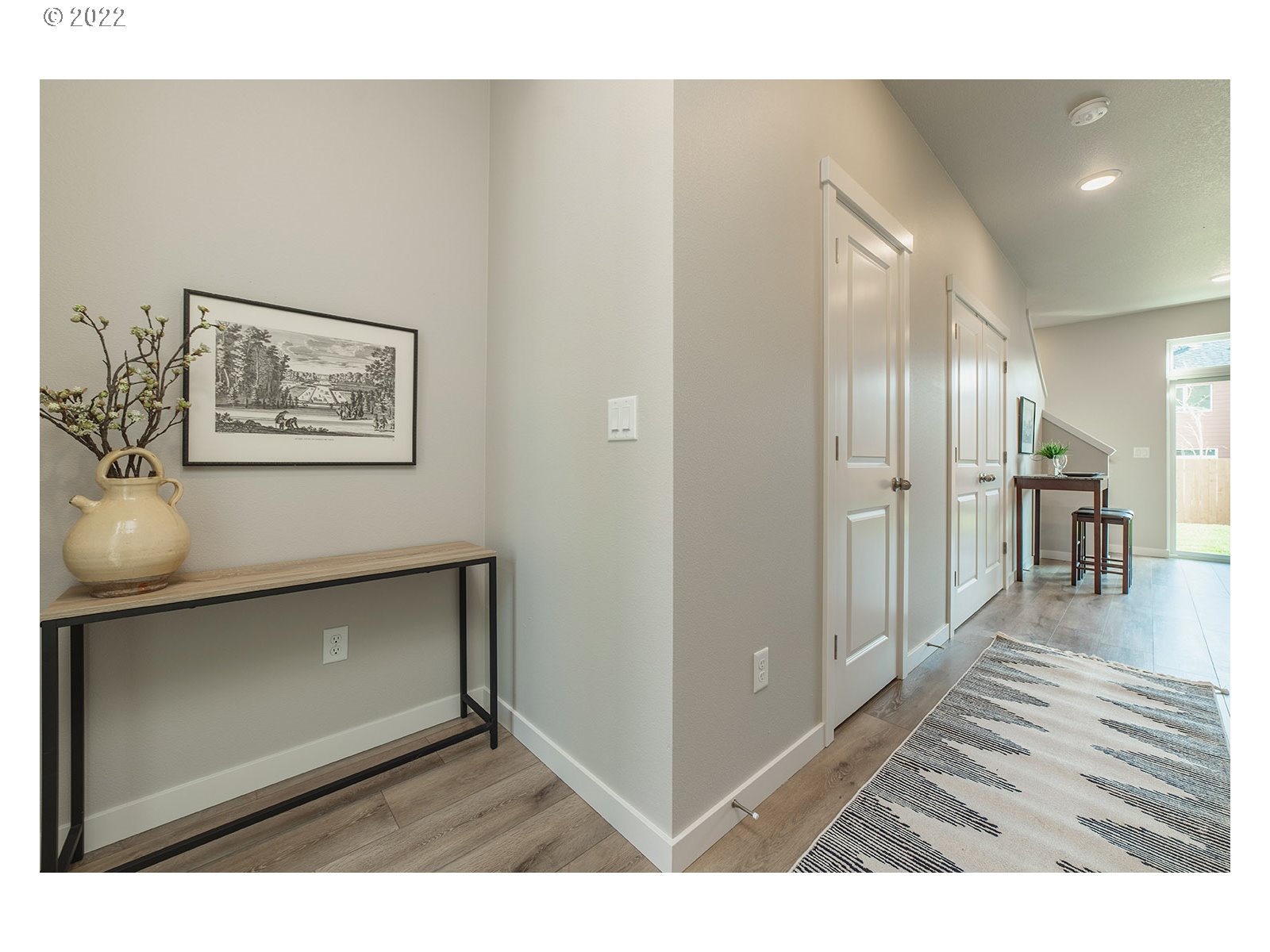 Photo #2: 22449798 Listing 