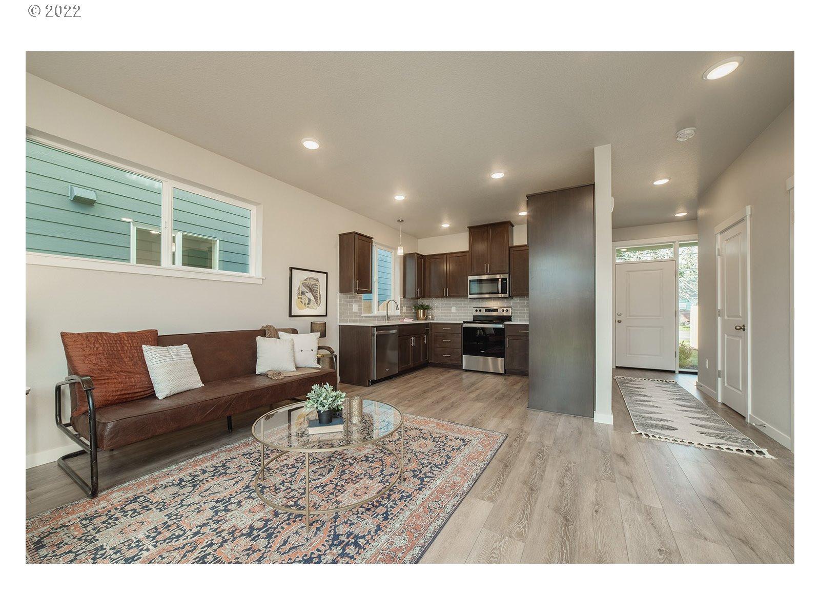 Photo #3: 22449798 Listing 