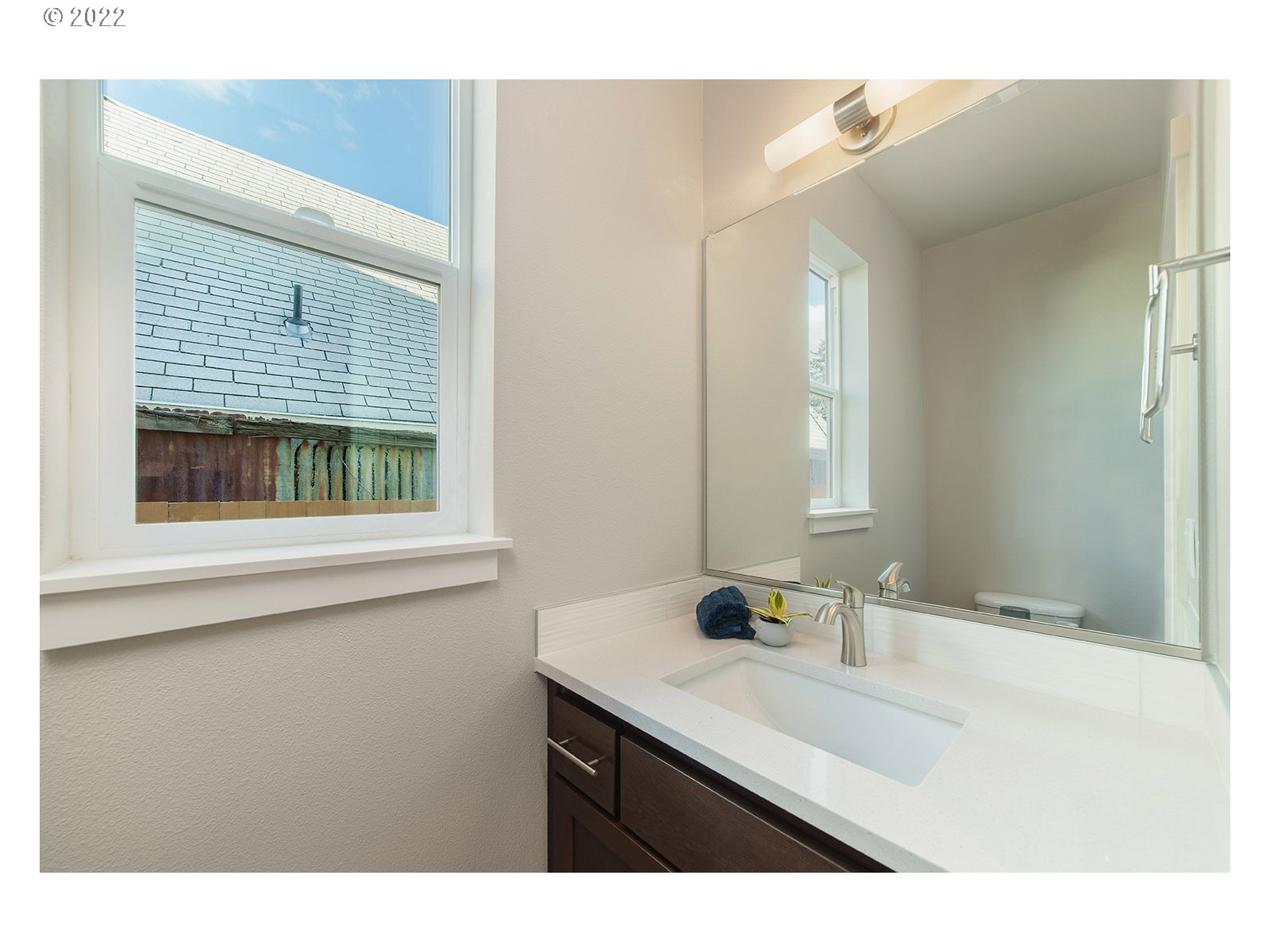 Photo #6: 22449798 Listing 