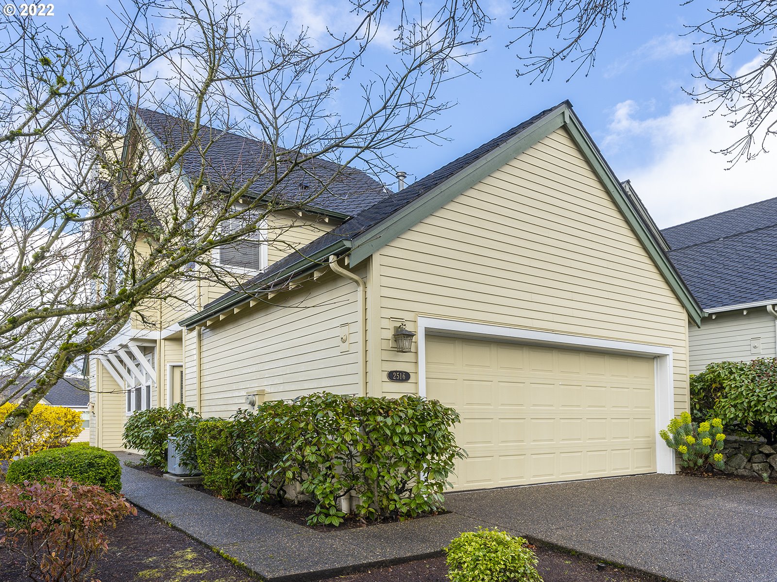 Photo #3: 22451149 Listing 