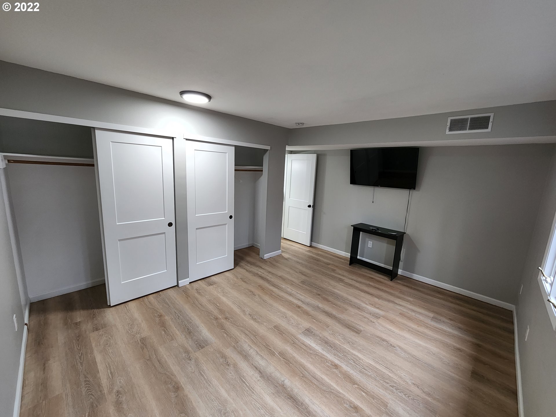 Photo #2: 22454393 Listing 