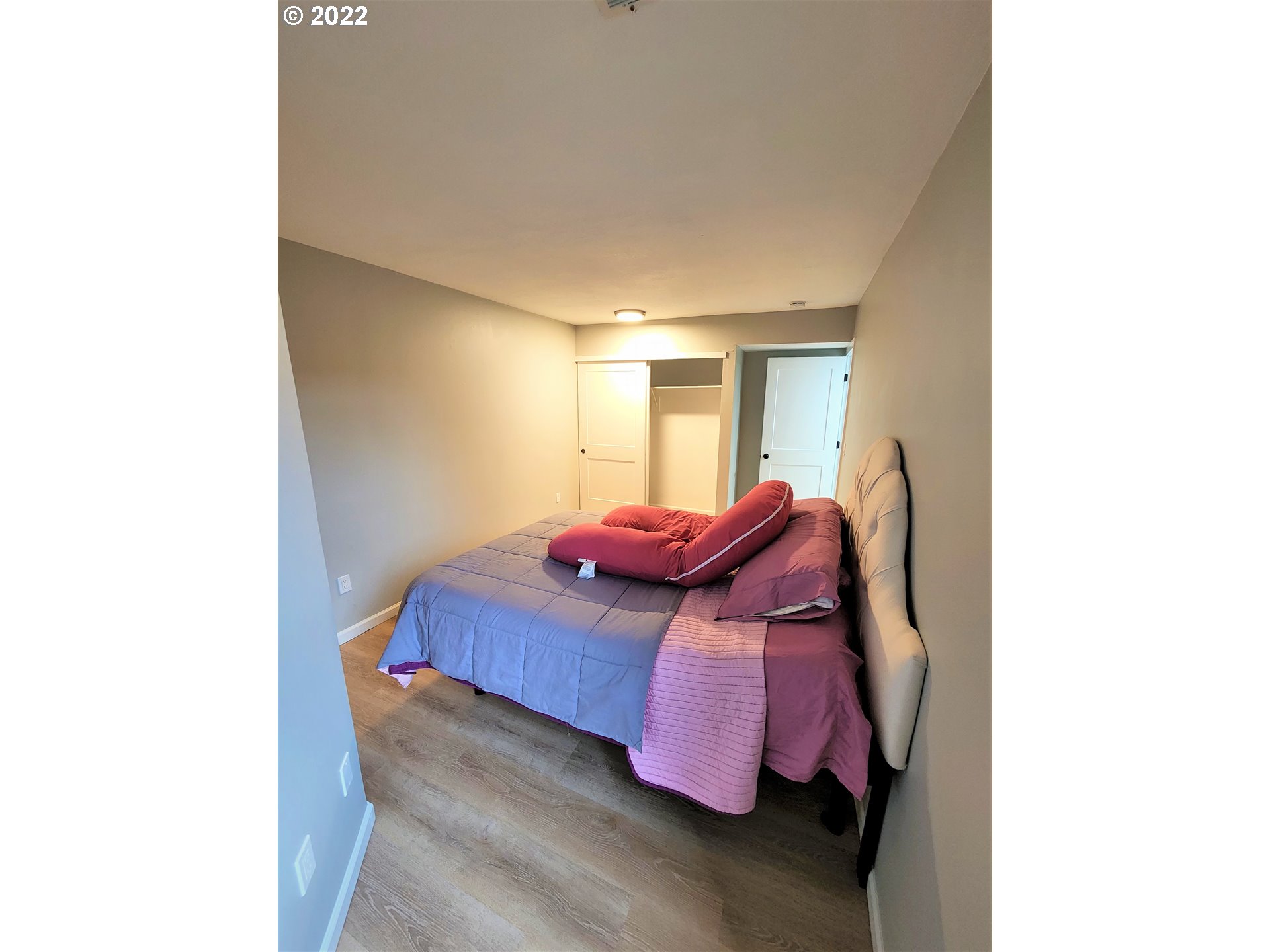Photo #4: 22454393 Listing 