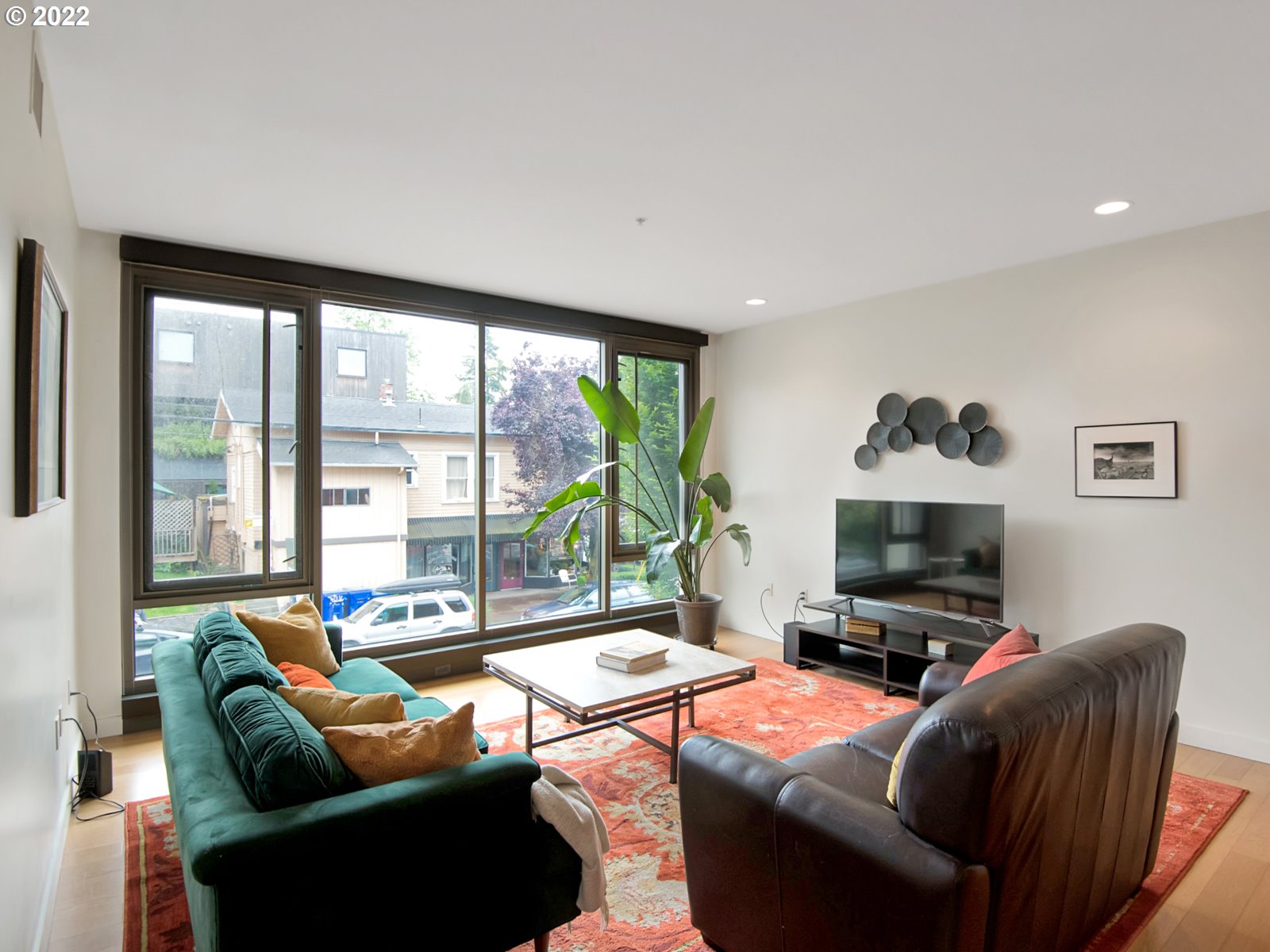 Photo #3: 22454512 Listing 
