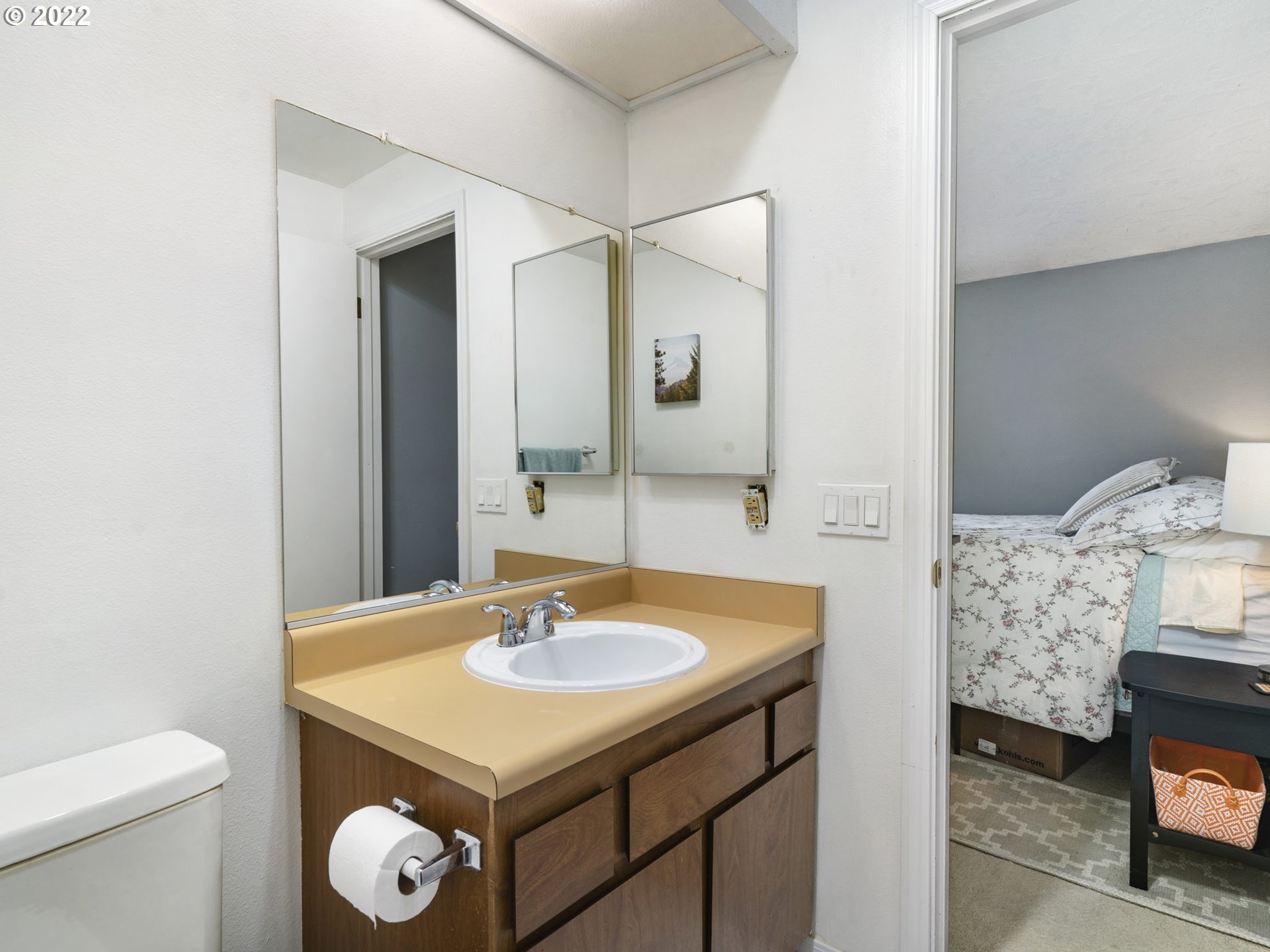 Photo #4: 22457838 Listing 