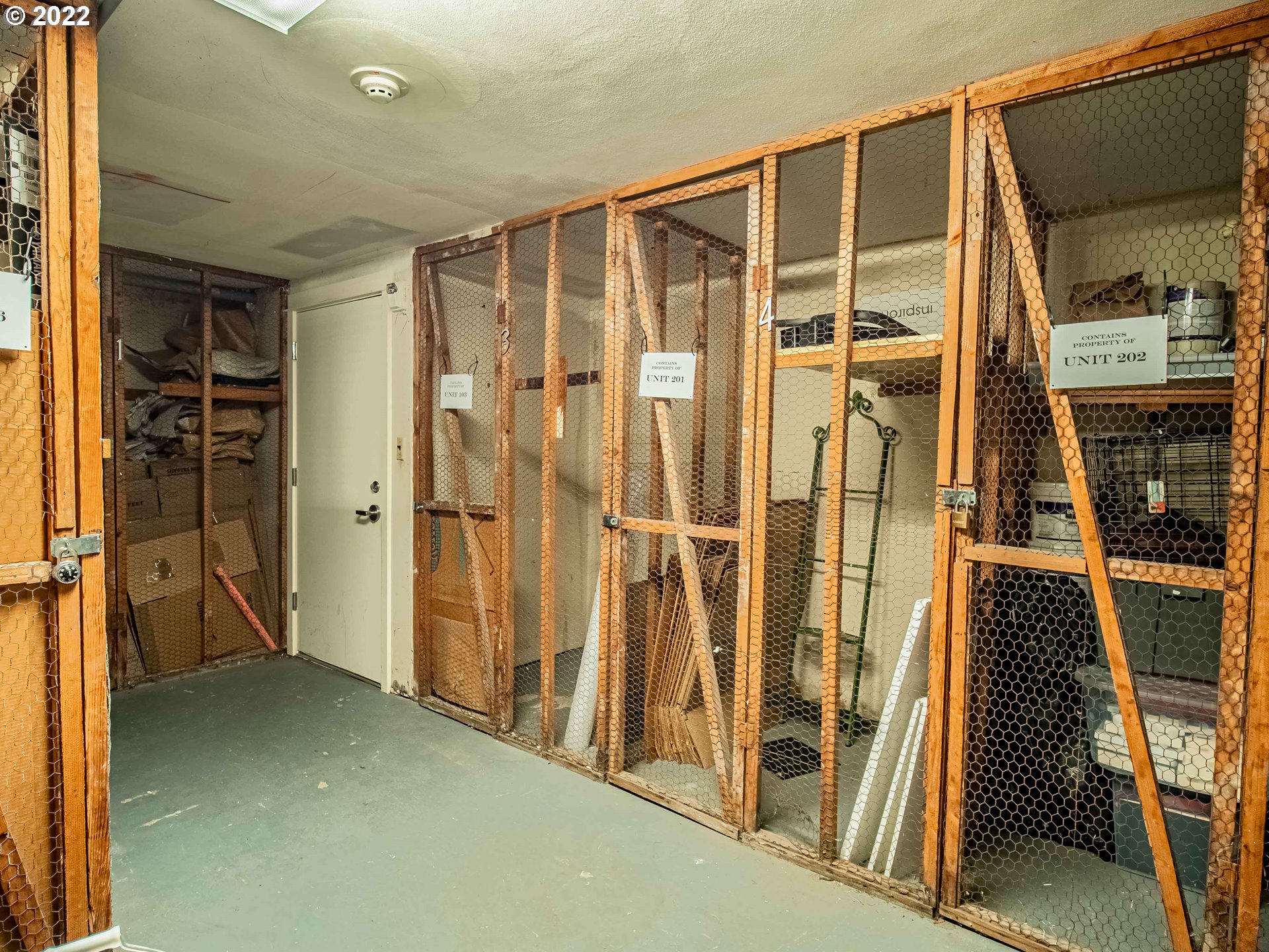 Photo #4: 22460807 Listing 