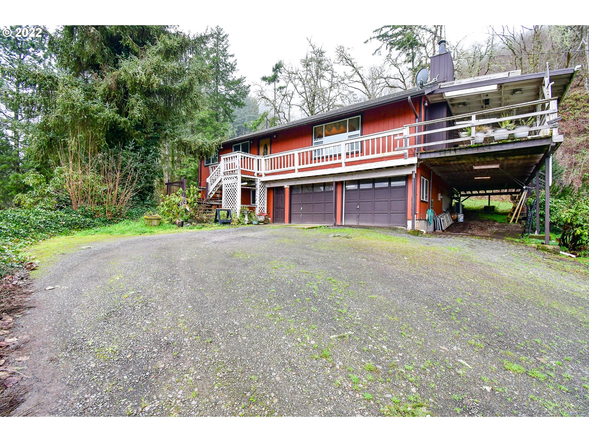27464 CROW RD, Eugene, OR 97402