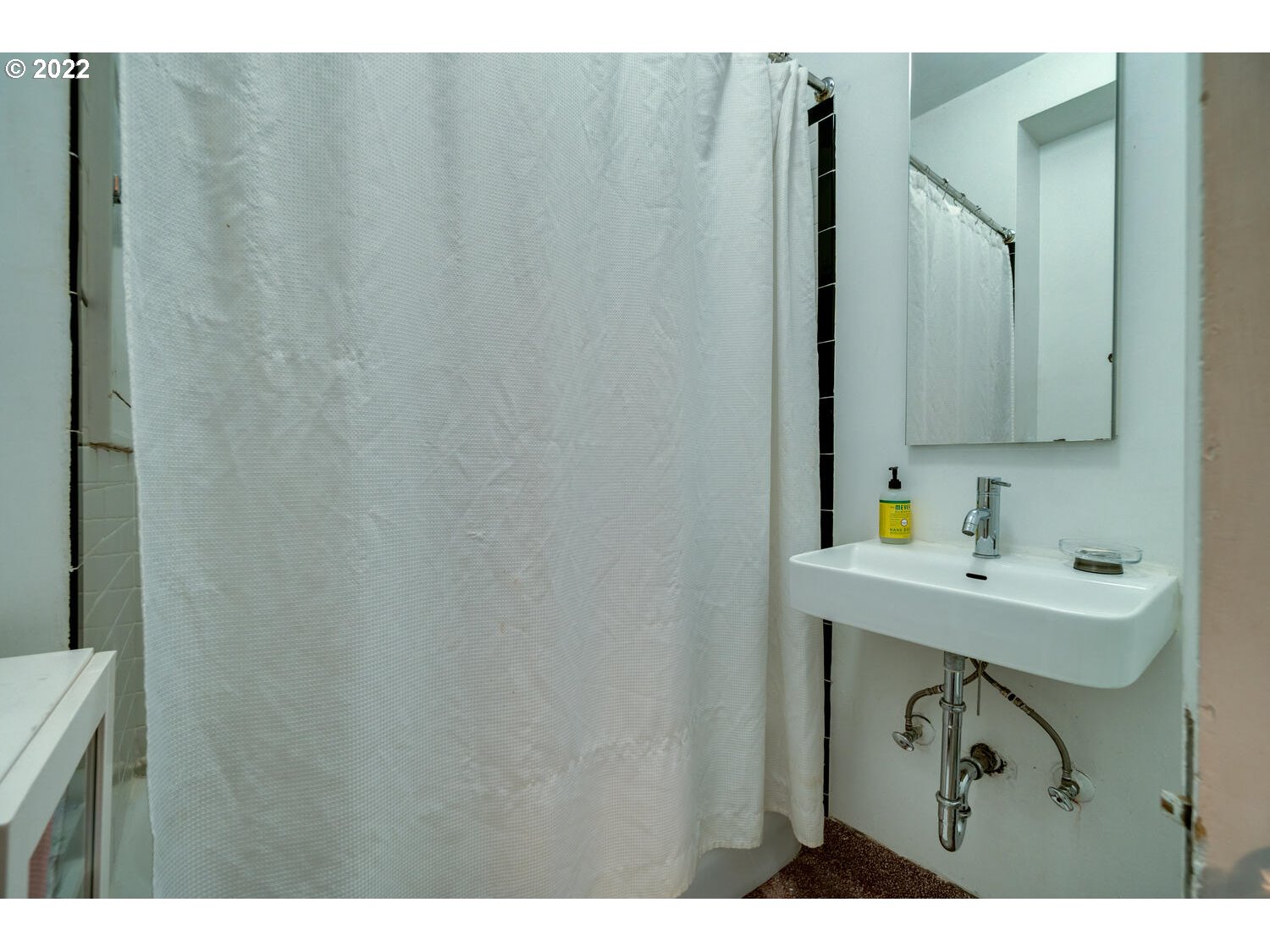 Photo #3: 22467353 Listing 