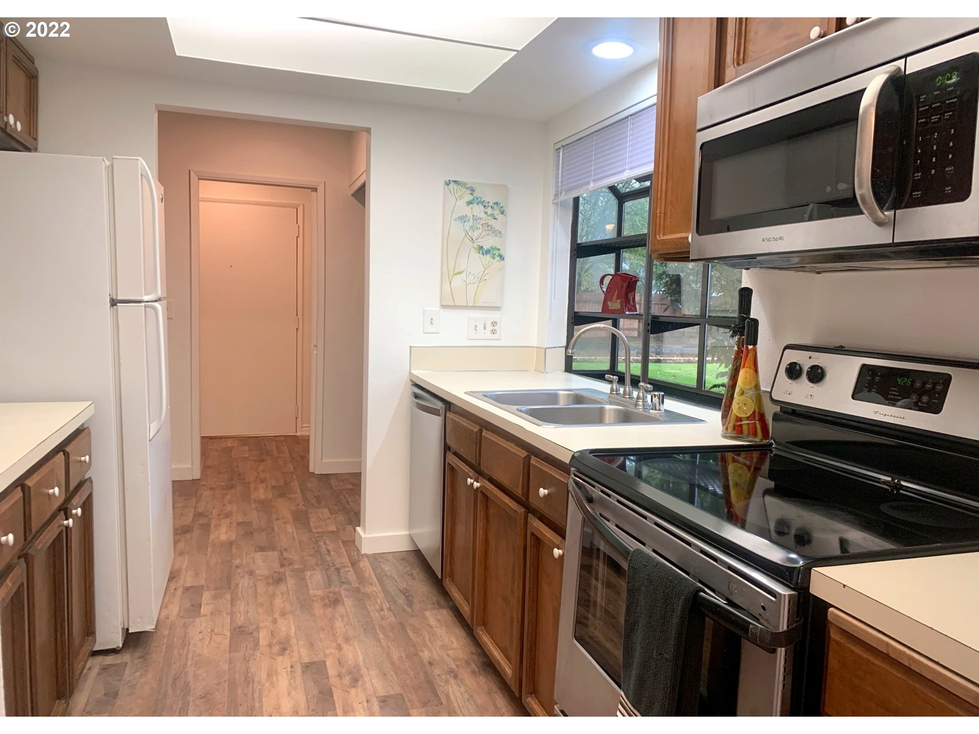 Photo #6: 22475183 Listing 