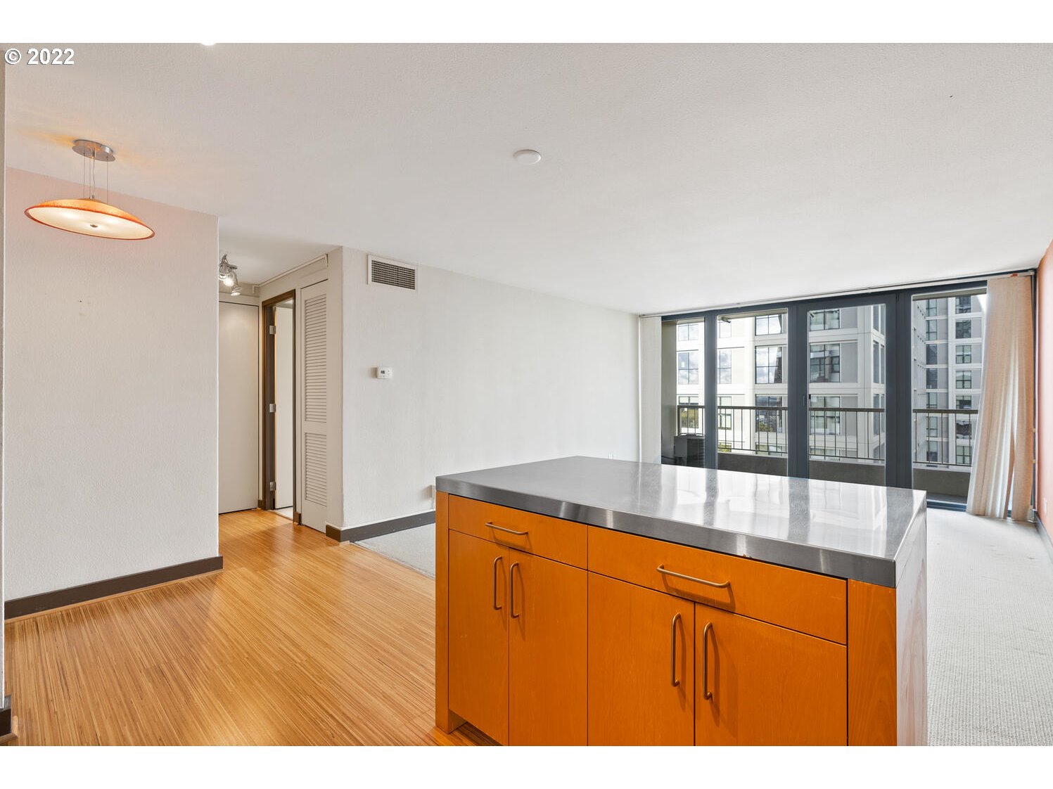 Photo #4: 22478613 Listing 