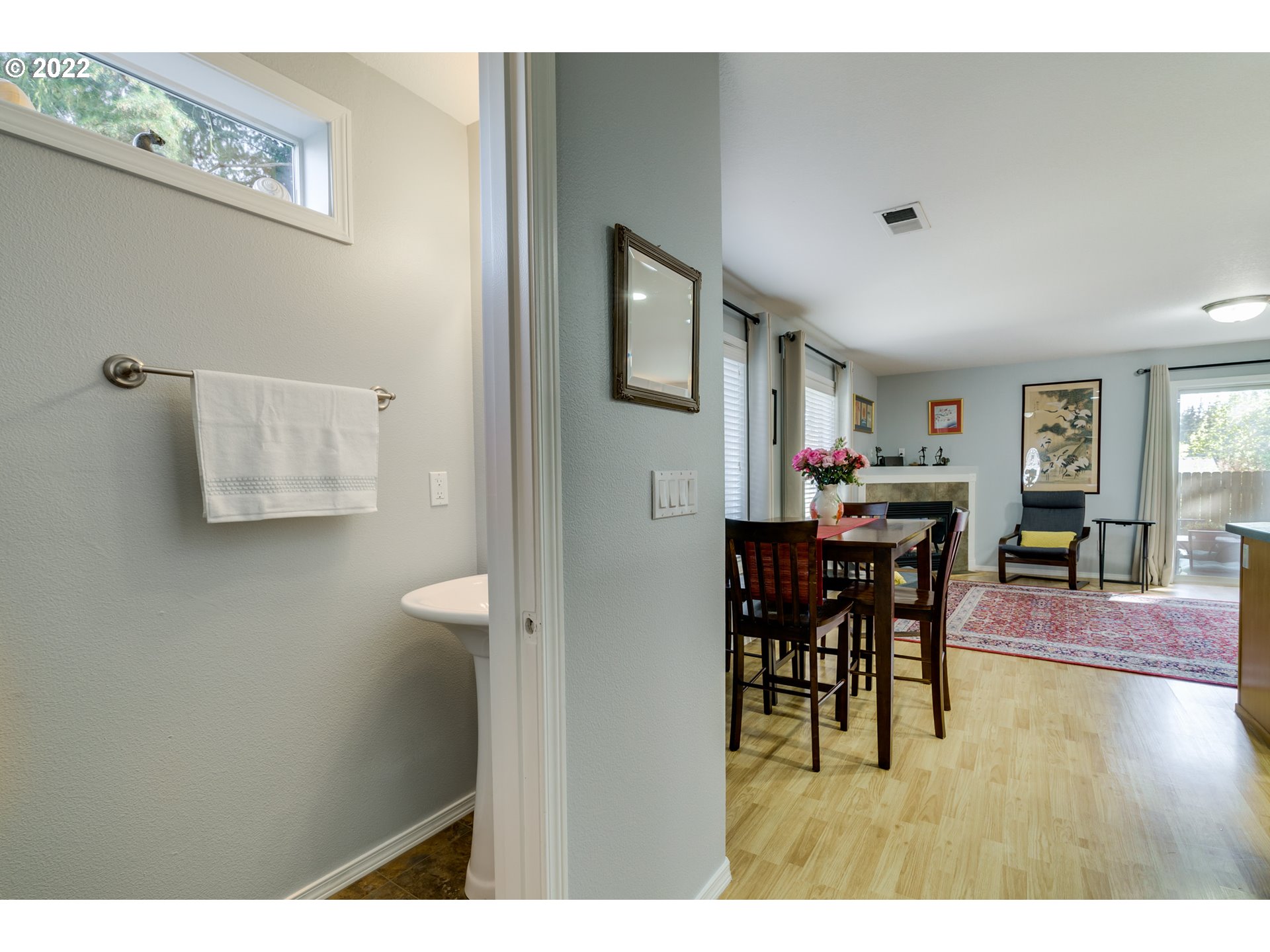 Photo #2: 22483146 Listing 