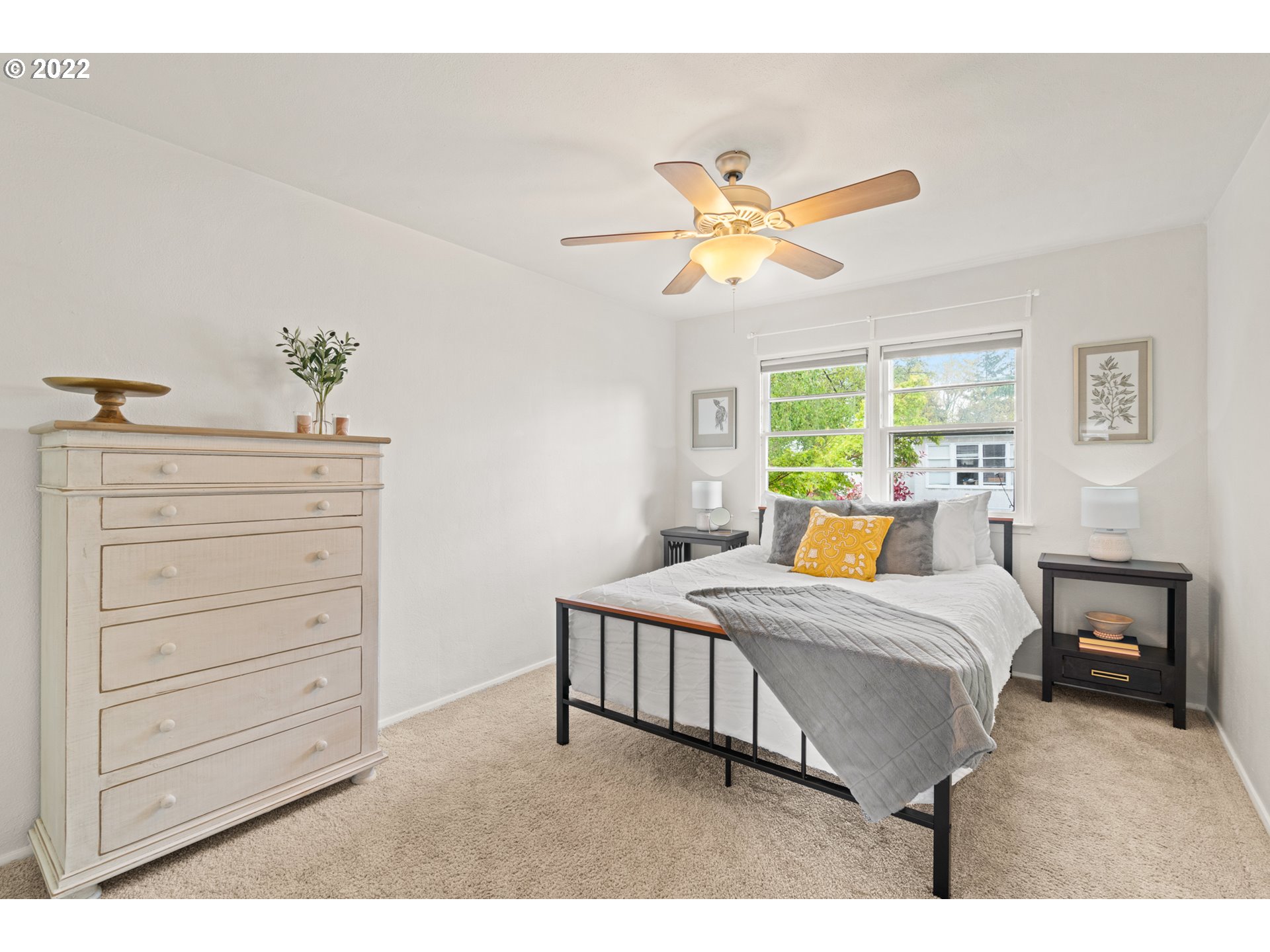 Photo #6: 22485110 Listing 