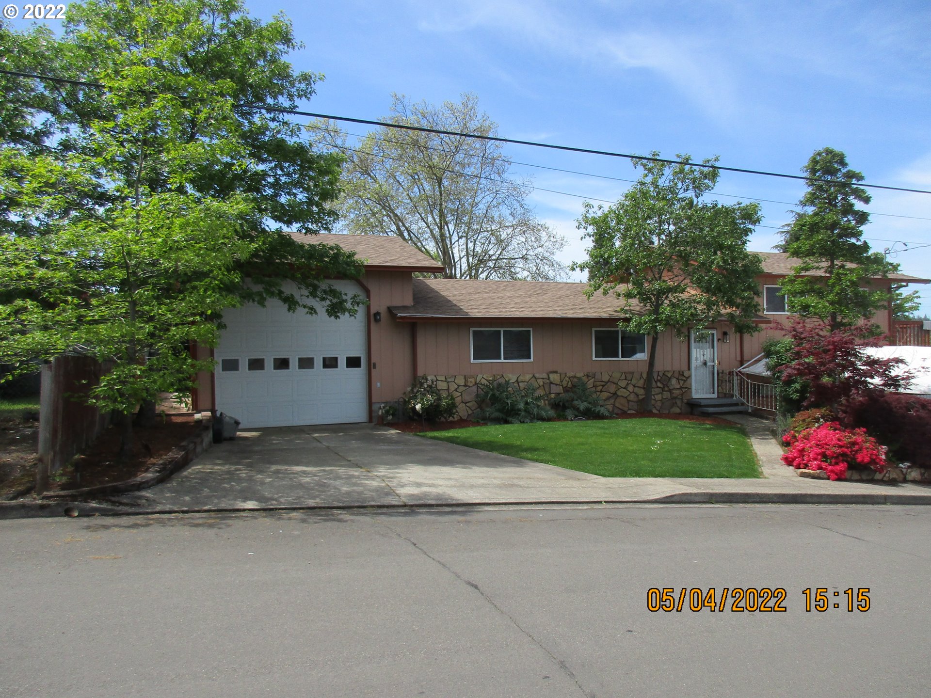 Roseburg Homes for Sale