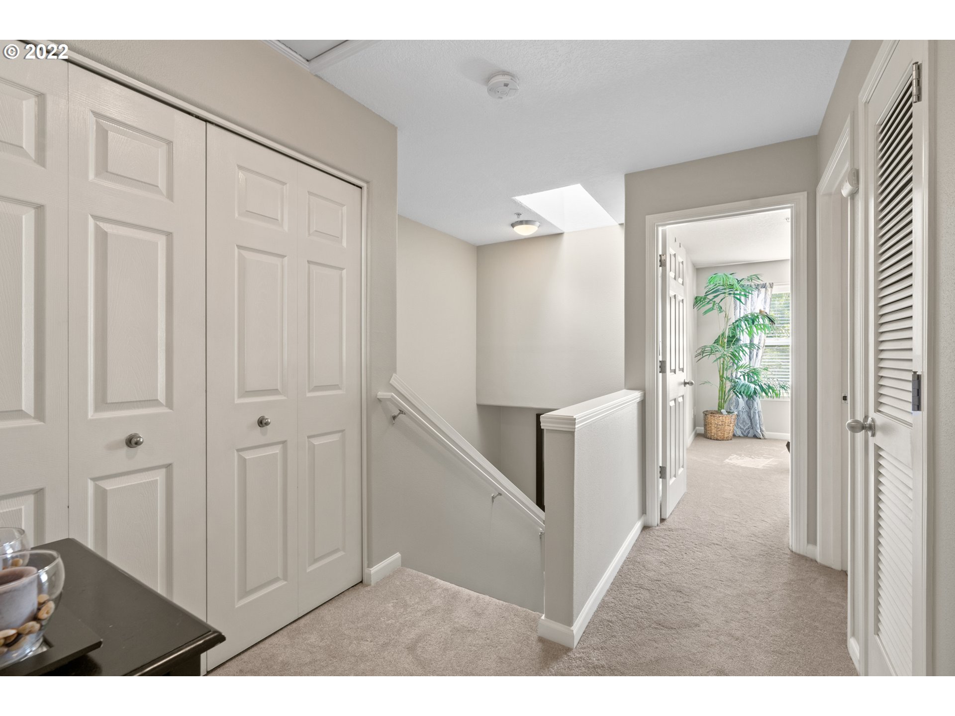 Photo #2: 22492002 Listing 