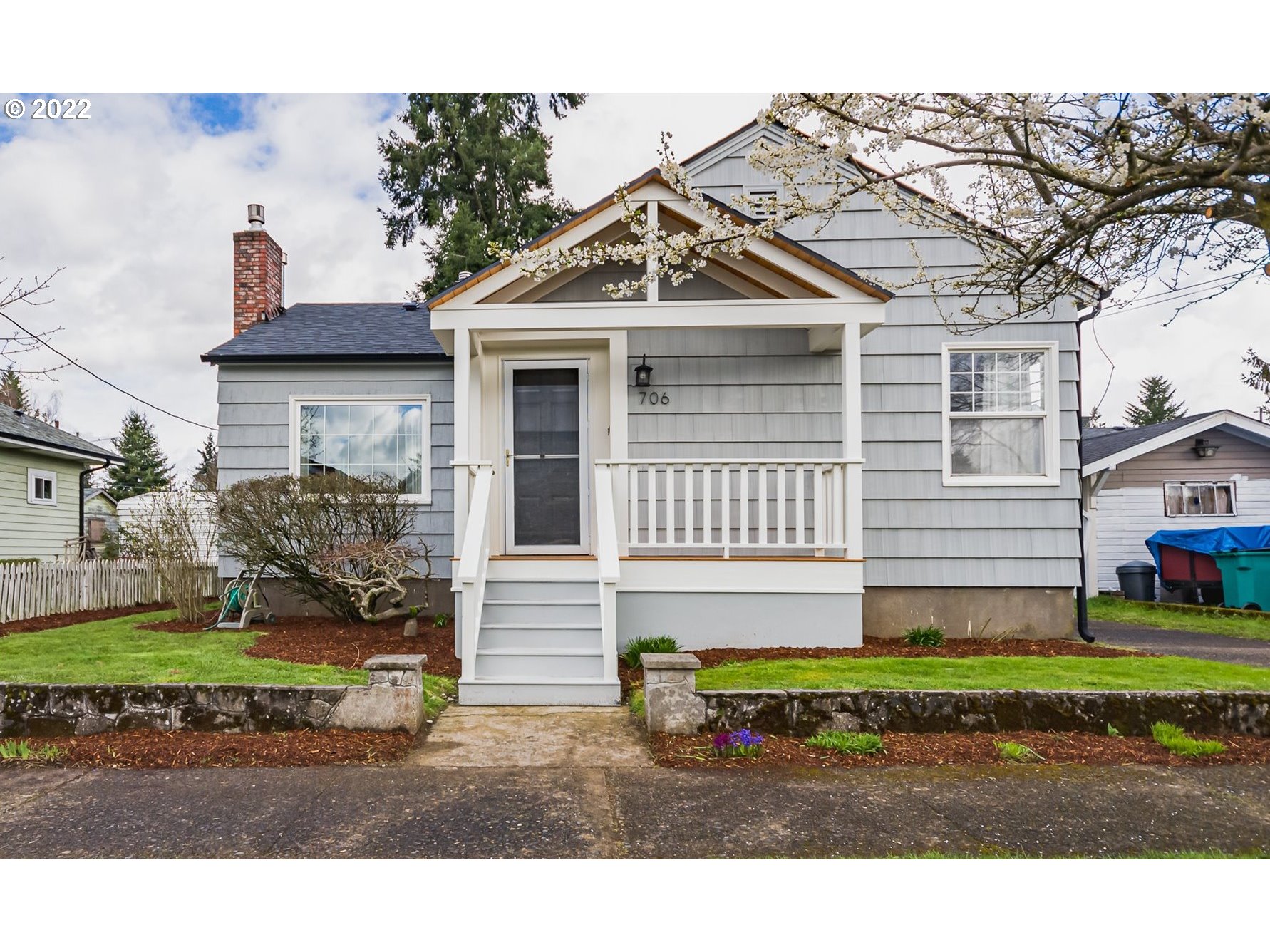 706 E 30th St, Vancouver, WA 98663