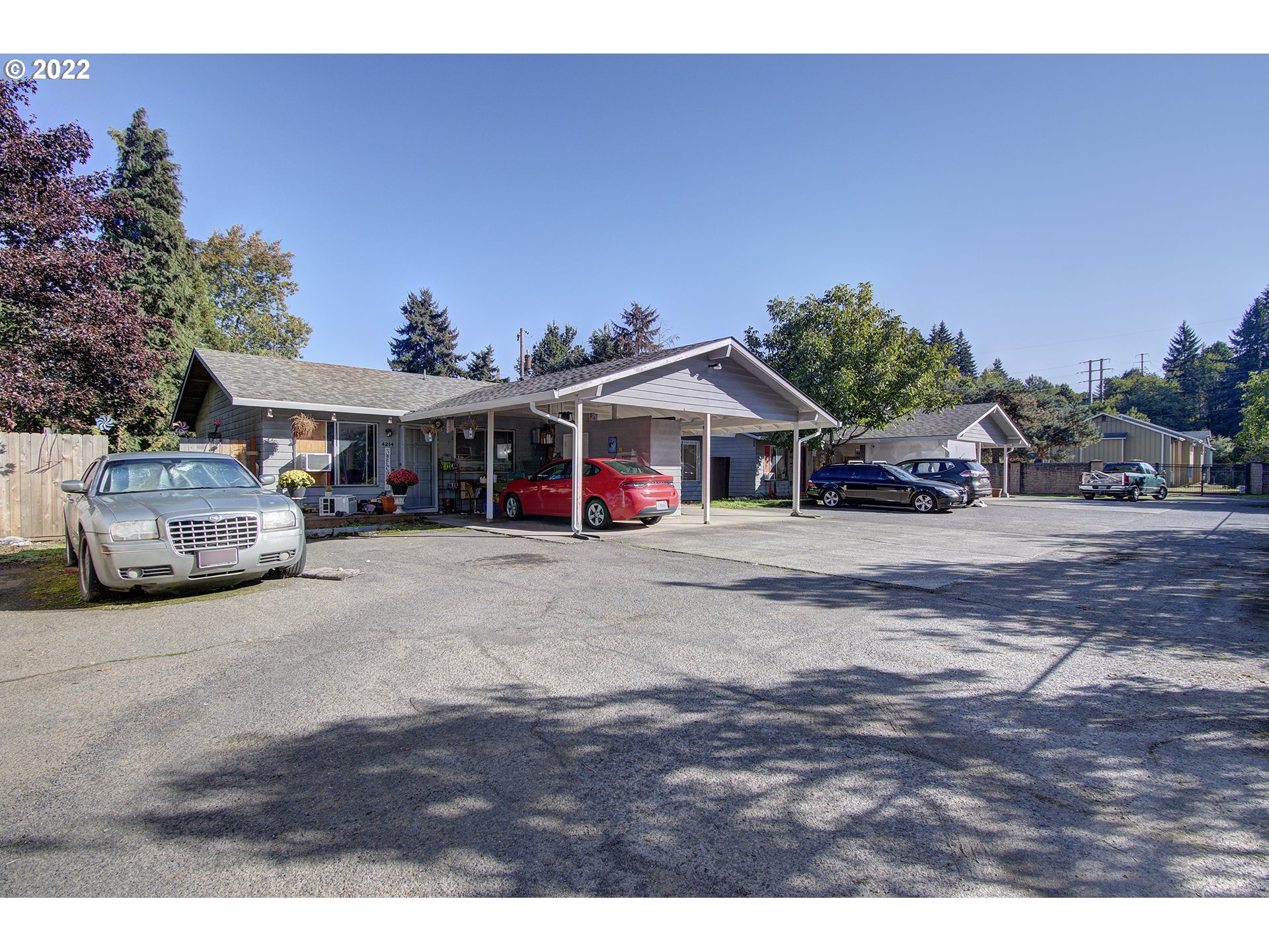 4208 E 17th St, Vancouver, WA 98661