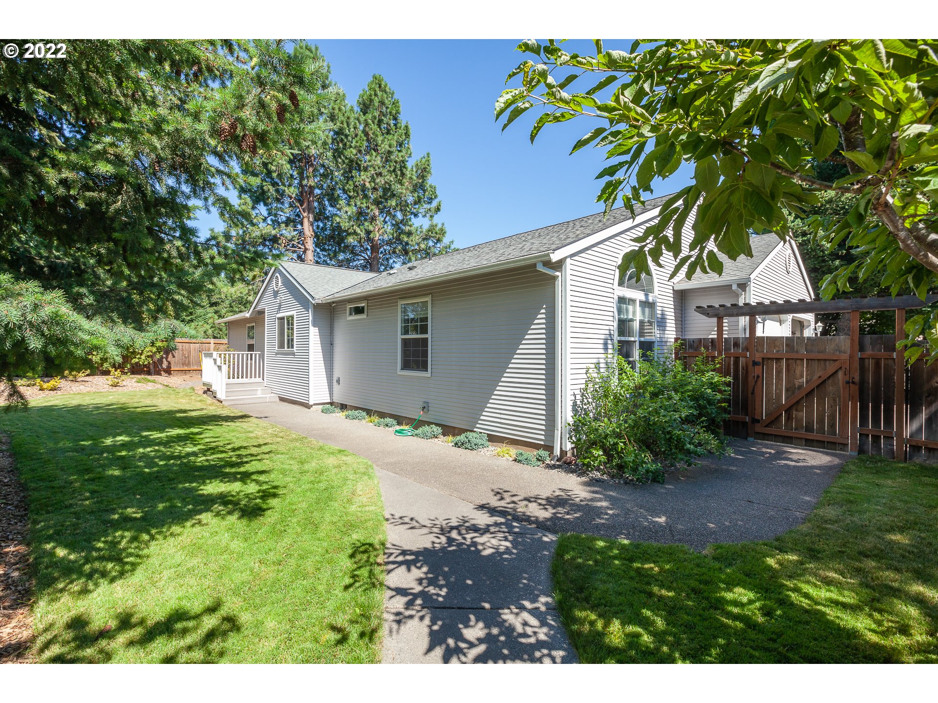 Hood River Real Estate Don Nunamaker, Realtors Homes For Sale 800