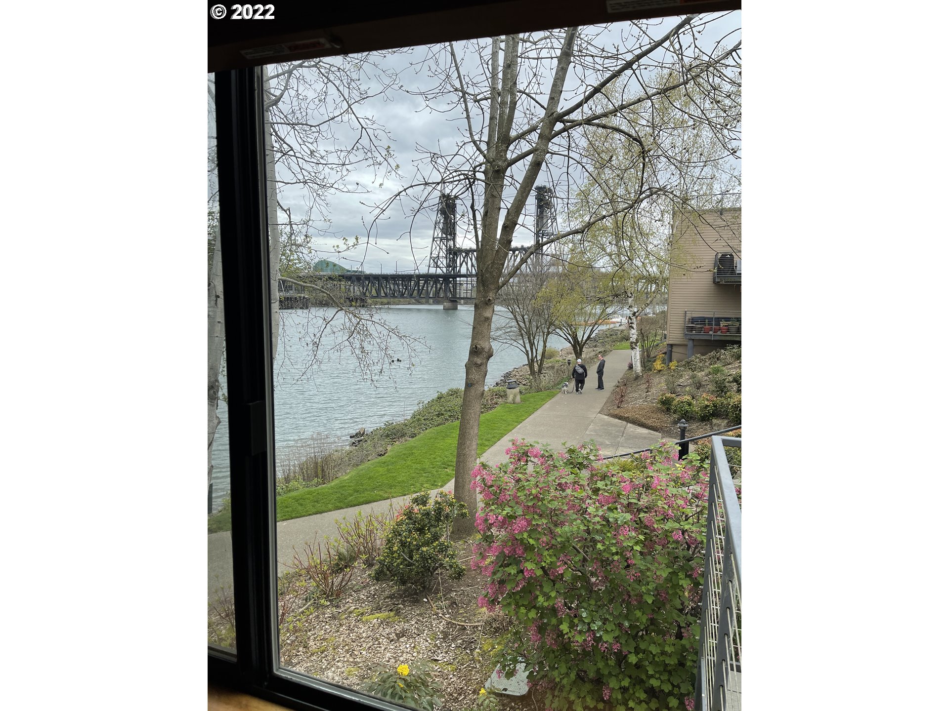 Photo #6: 22504451 Listing 