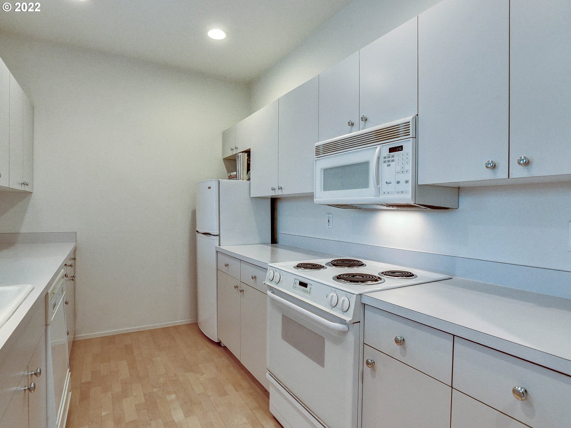 Photo #3: 22509560 Listing 