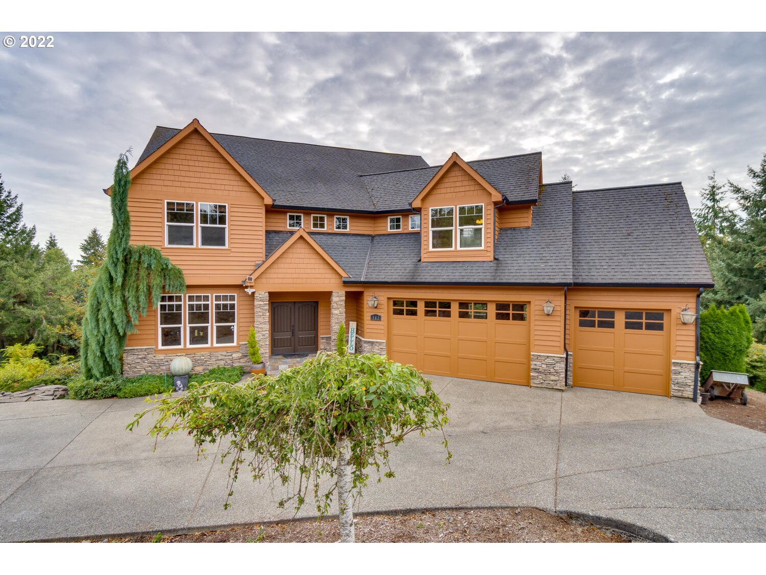 383  Hillsdale Dr, Woodland, WA 98674