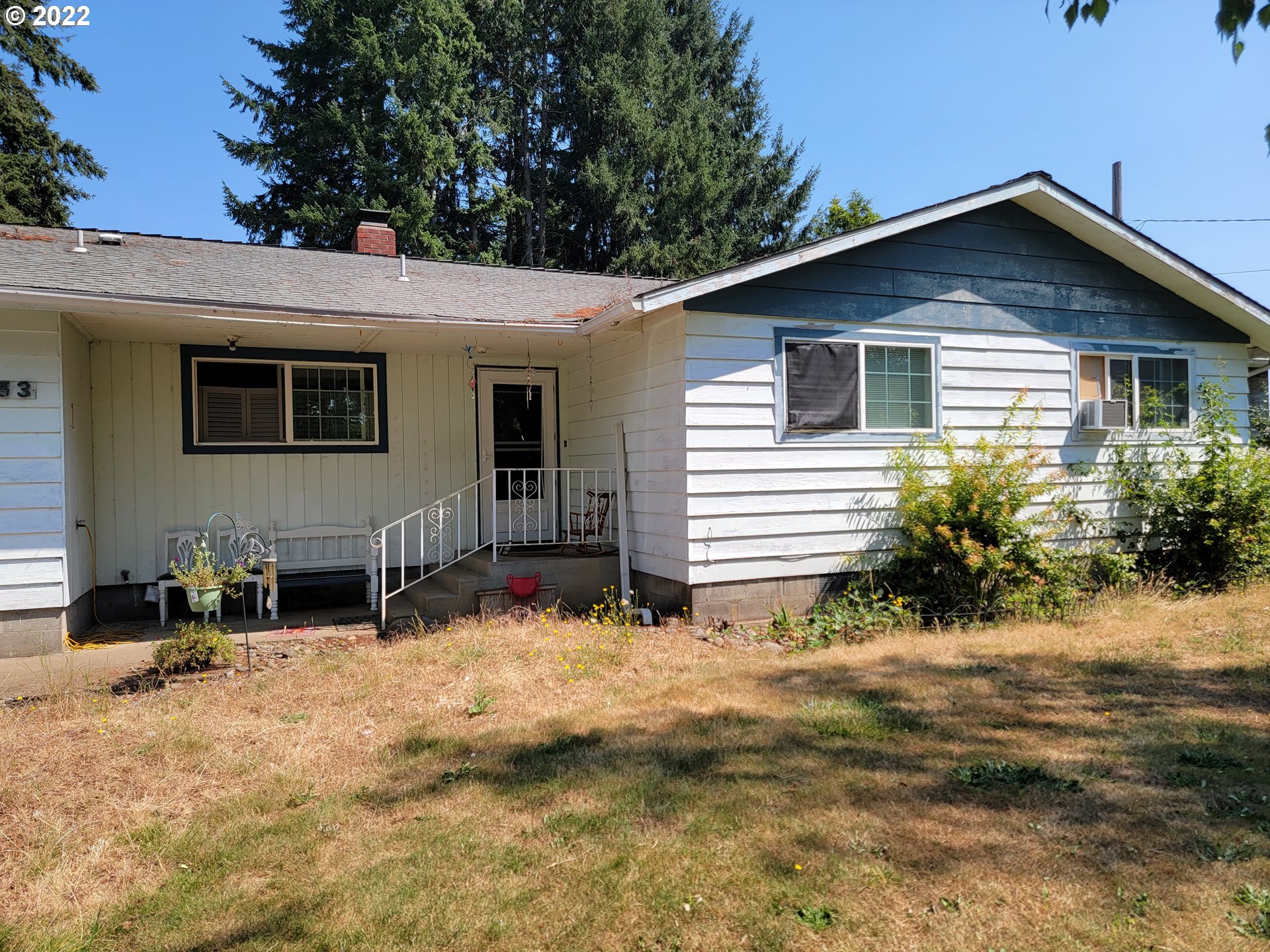 Two homes on one property! Amazing location on almost 5 acres of incredible property ready for you to make your own. Endless possibilities a few short miles from Eugene. Small cottage between the two main homes along with a giant shop with plumbing.