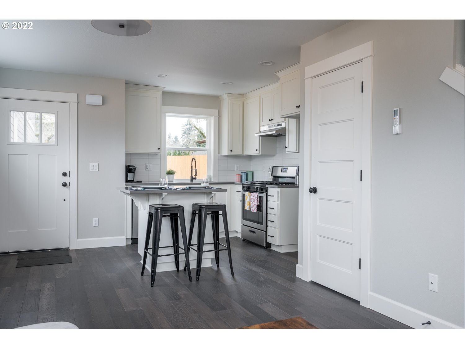 Photo #3: 22516780 Listing 