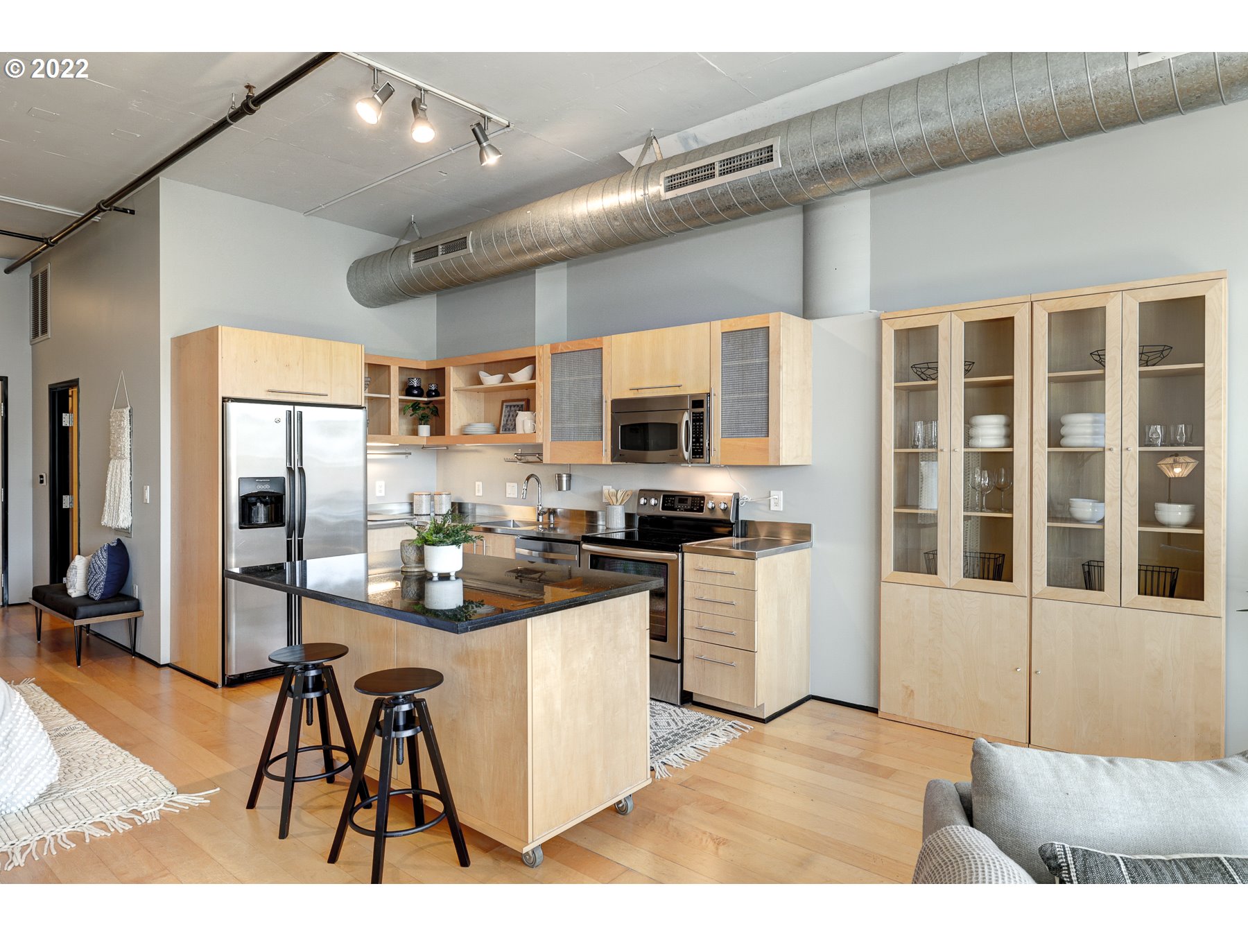 Photo #6: 22519156 Listing 
