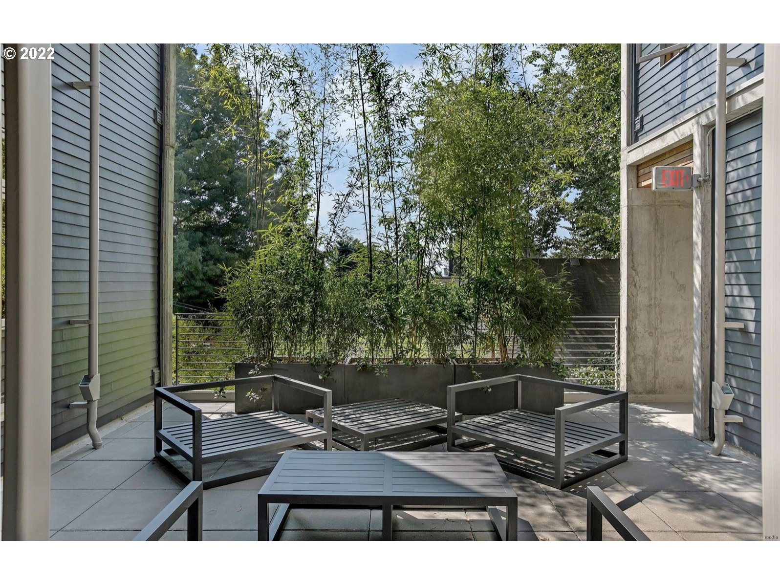 Photo #2: 22520439 Listing 
