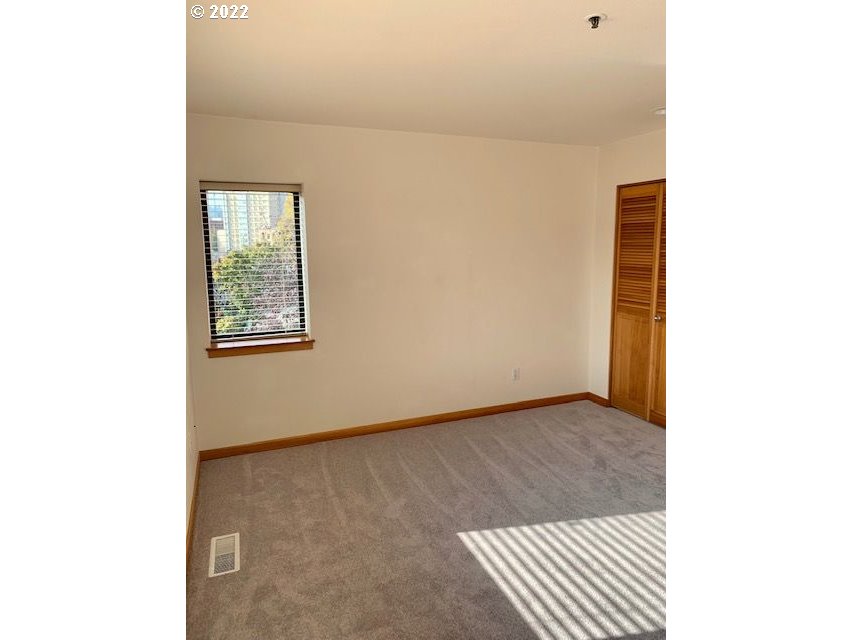 Photo #6: 22523563 Listing 
