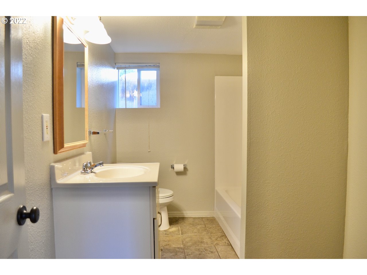 Photo #6: 22524729 Listing 