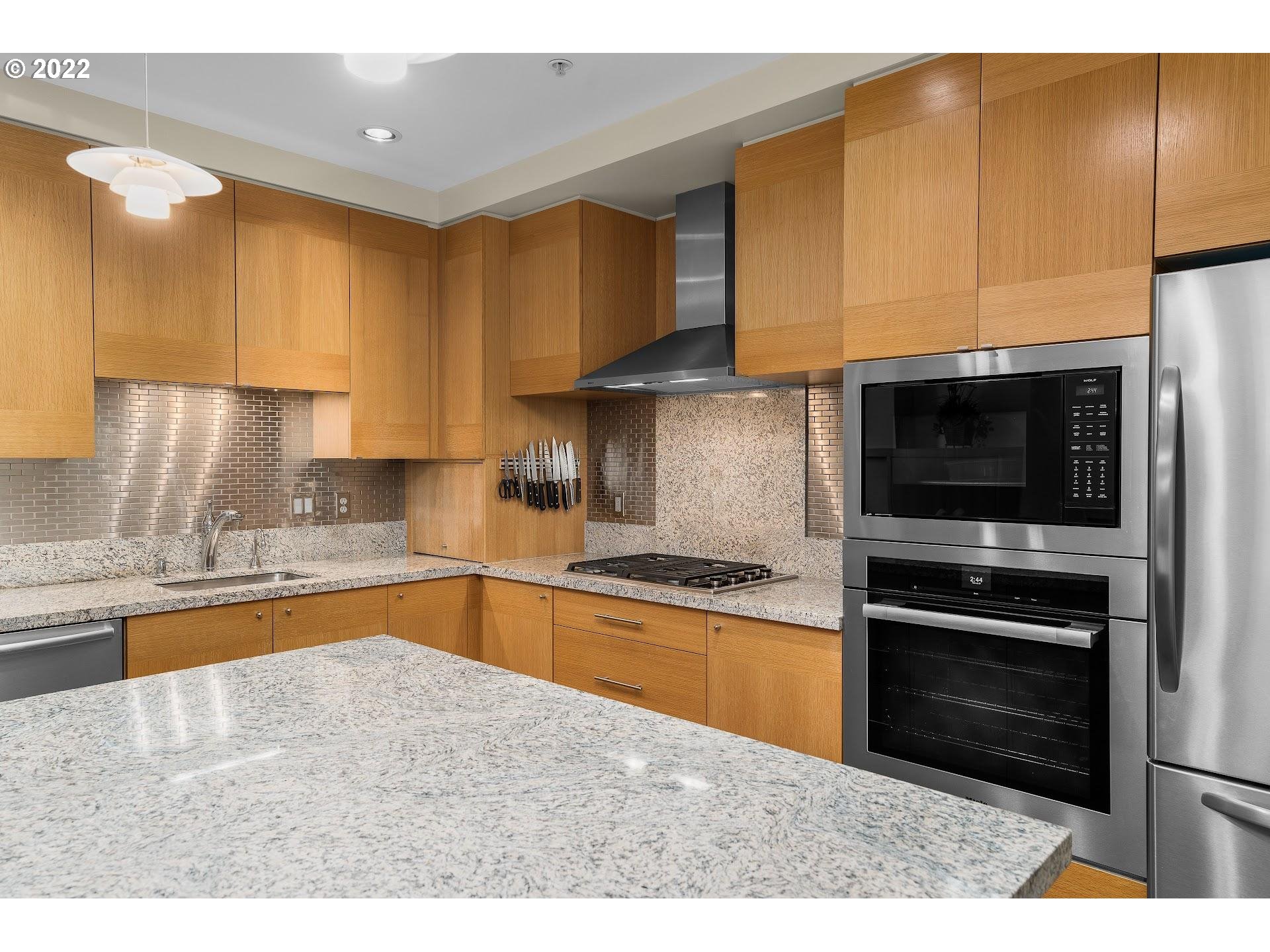 Photo #3: 22526809 Listing 