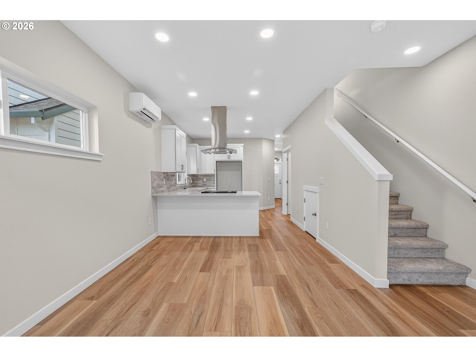 Photo #13: 225299844 Listing: Photo #13