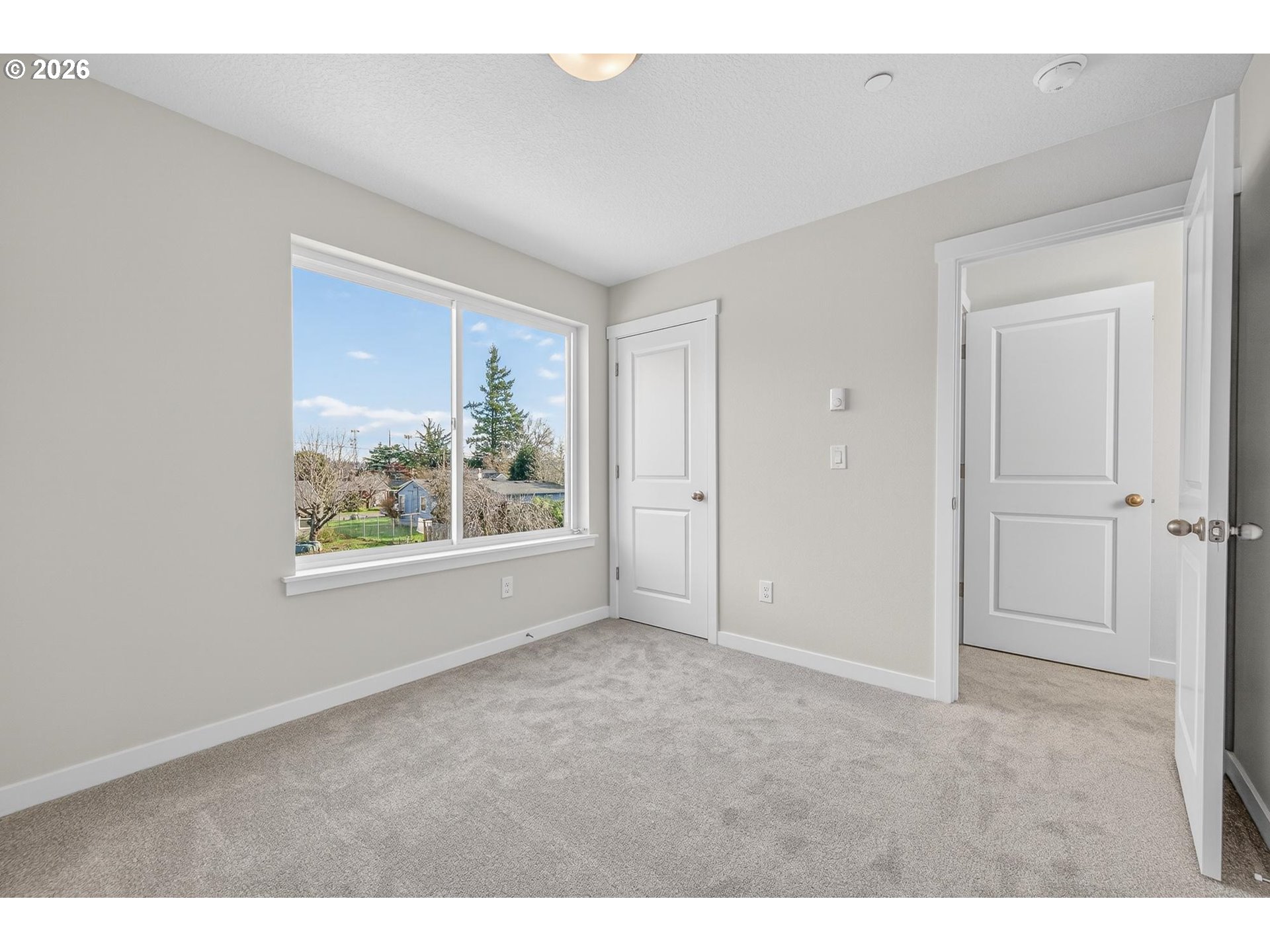 Photo #24: 225299844 Listing: Photo #24