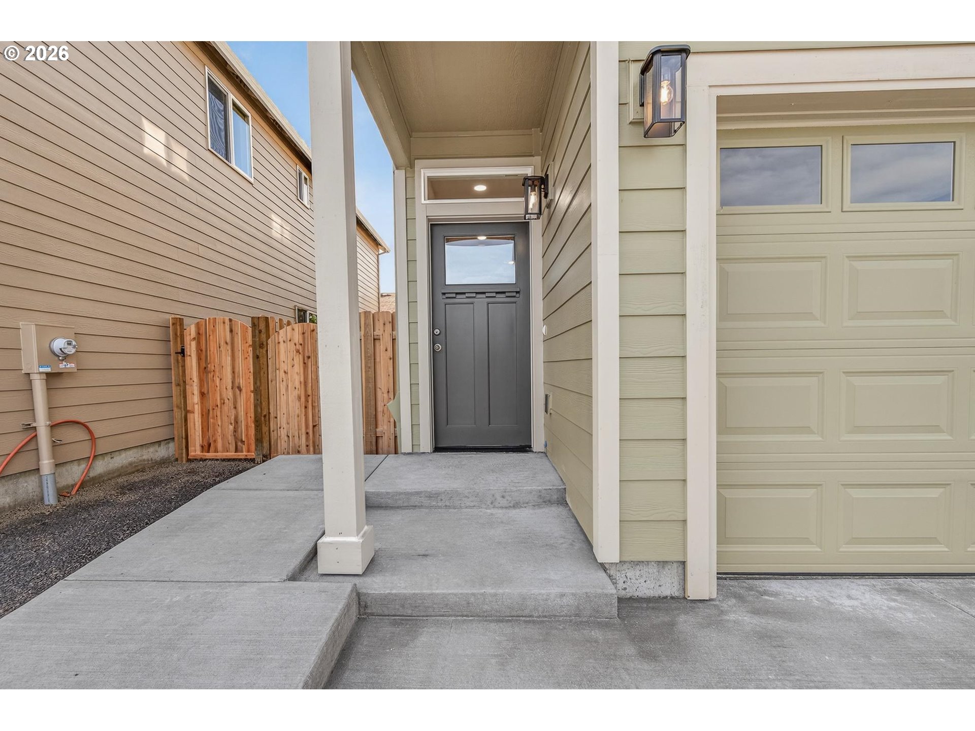 Photo #3: 225299844 Listing: Photo #3