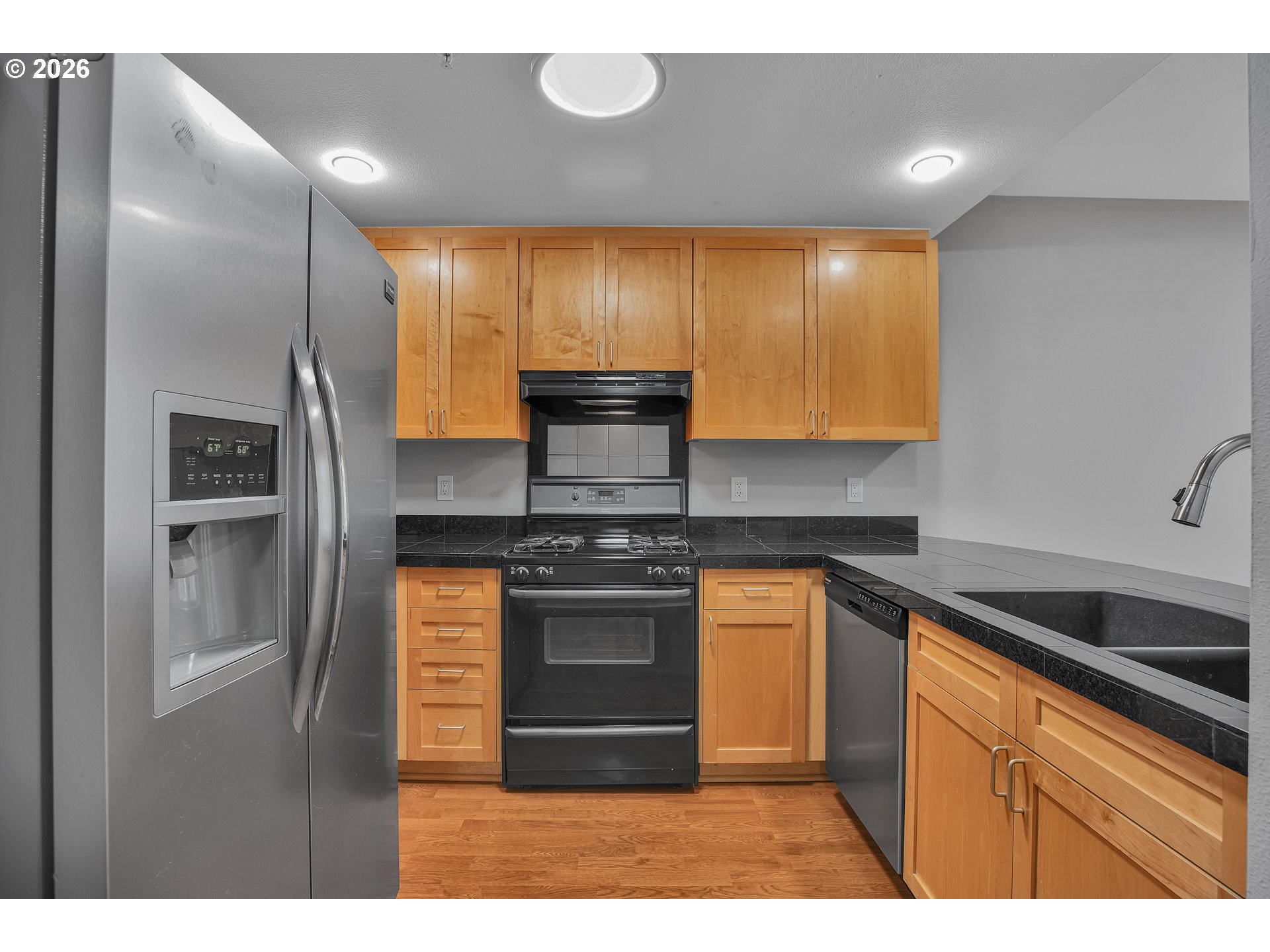 Photo #13: 225301041 Listing: Photo #13