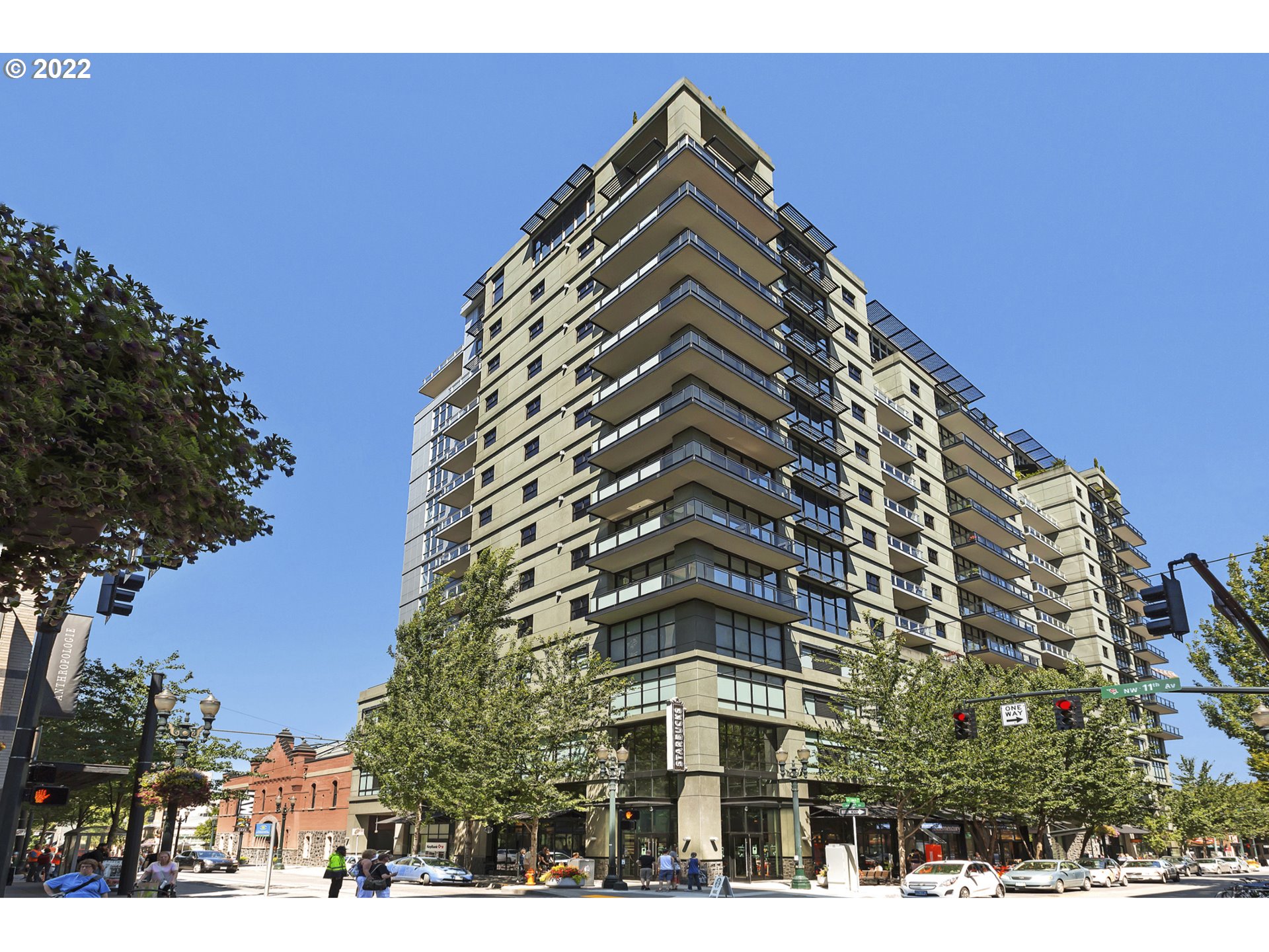 Photo #4: 22532463 Listing 