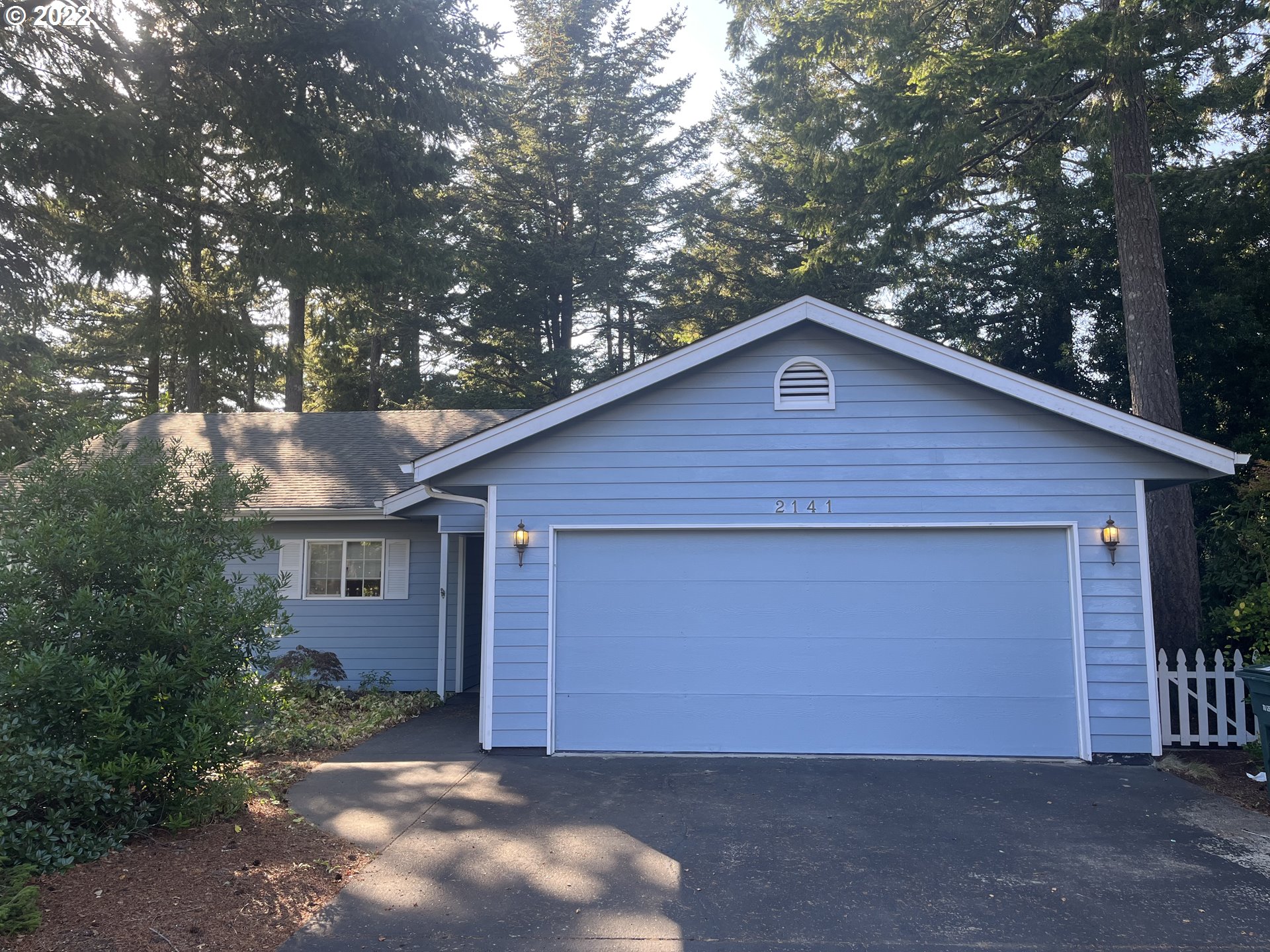 2141 WILLOW ST, Florence, OR 