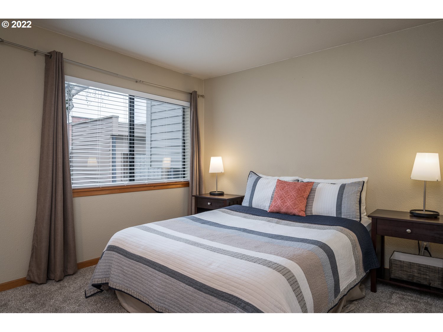 Photo #6: 22535184 Listing 