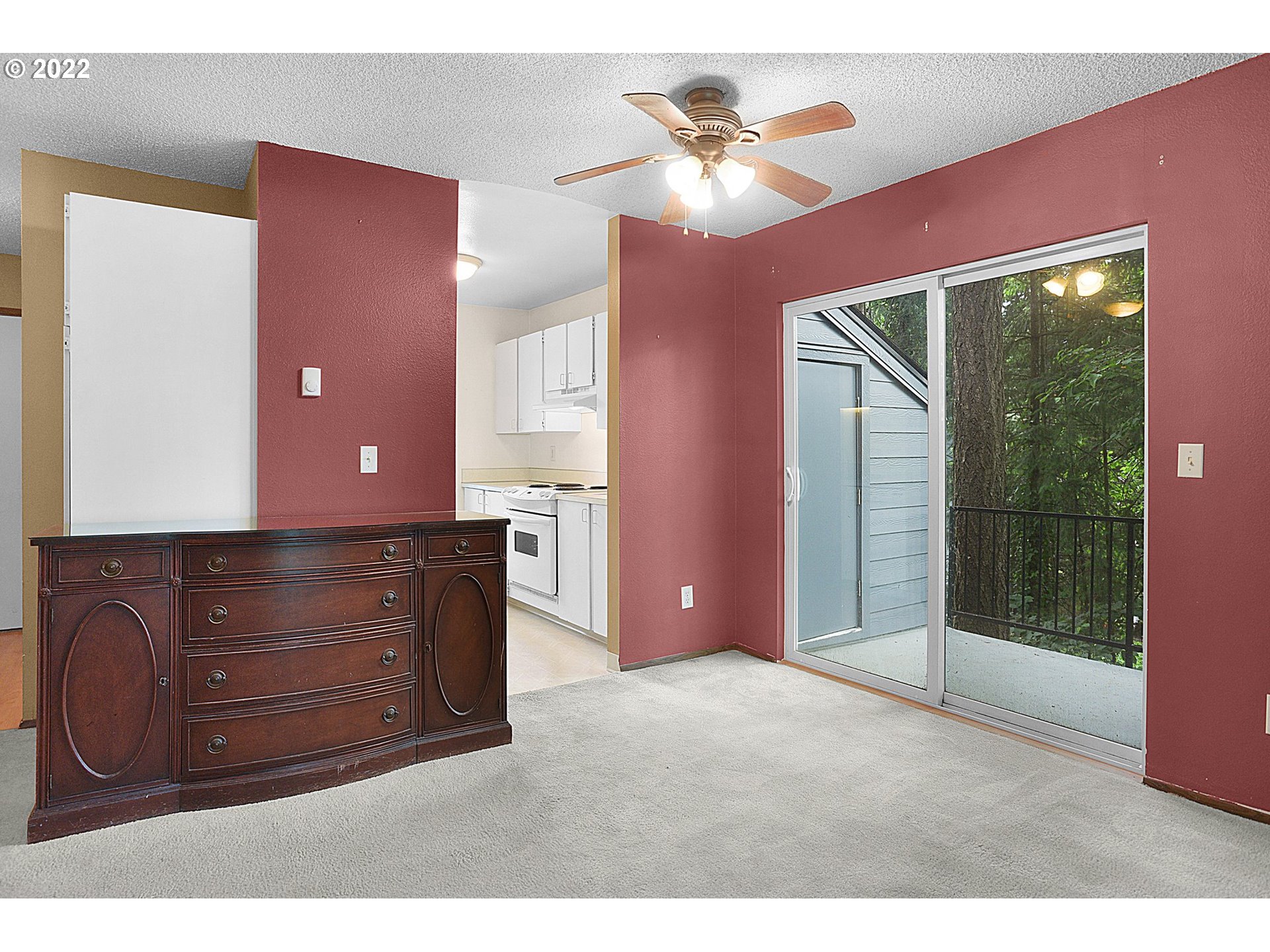 Photo #4: 22537339 Listing 