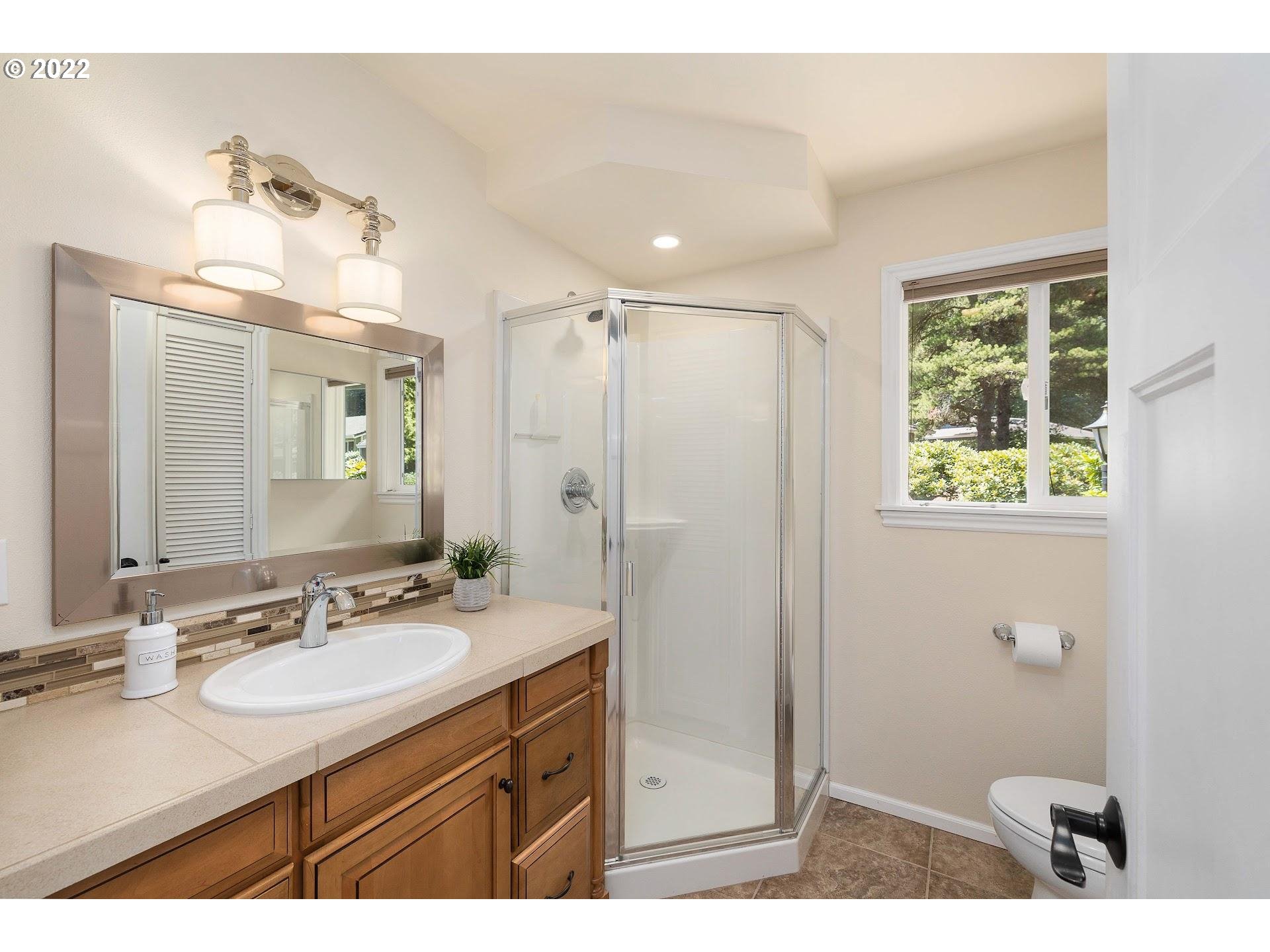 Photo #3: 22541069 Listing 