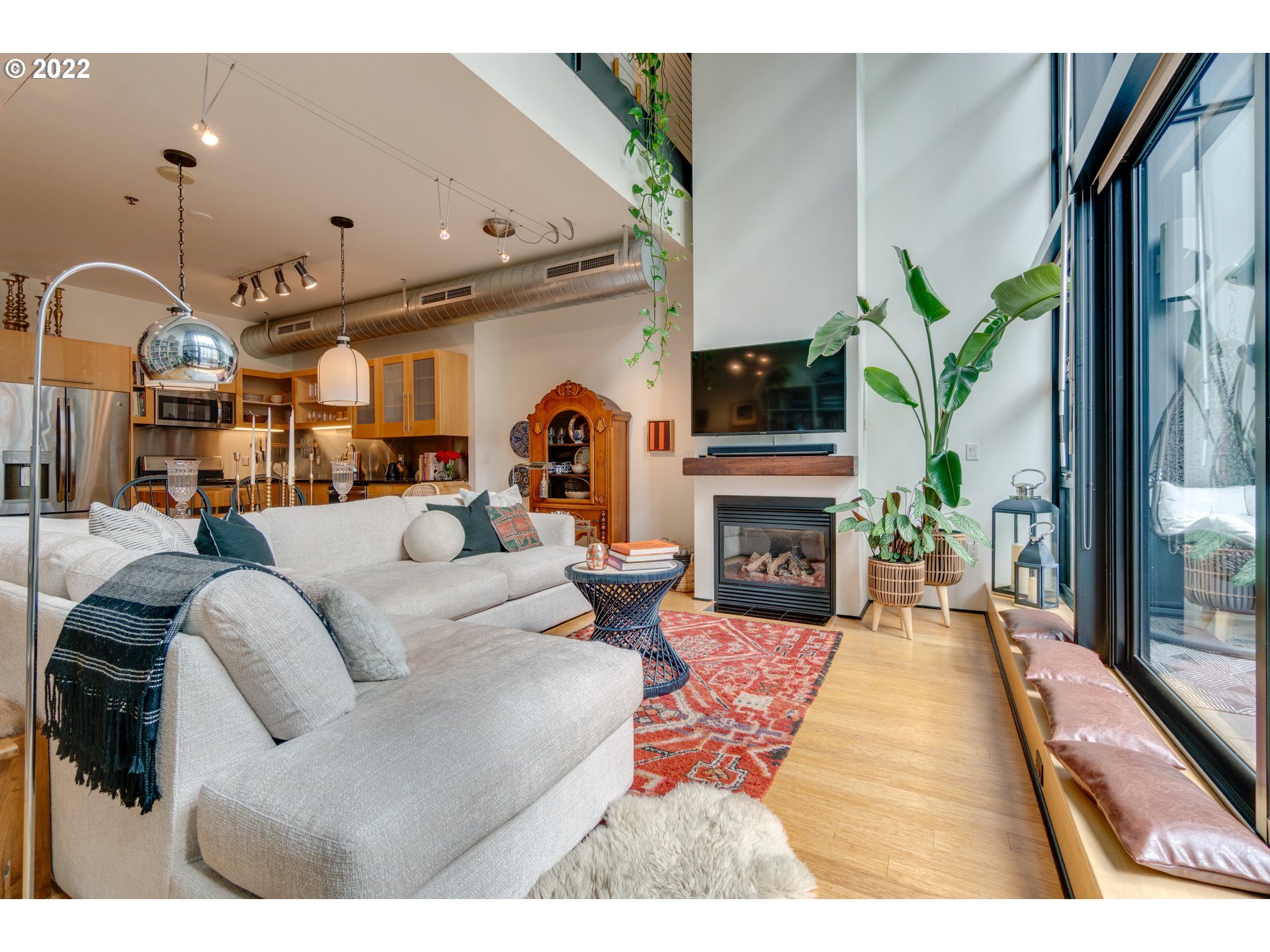 Photo #4: 22542193 Listing 