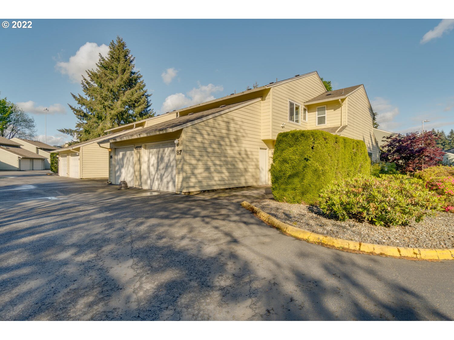 Photo #2: 22555343 Listing 