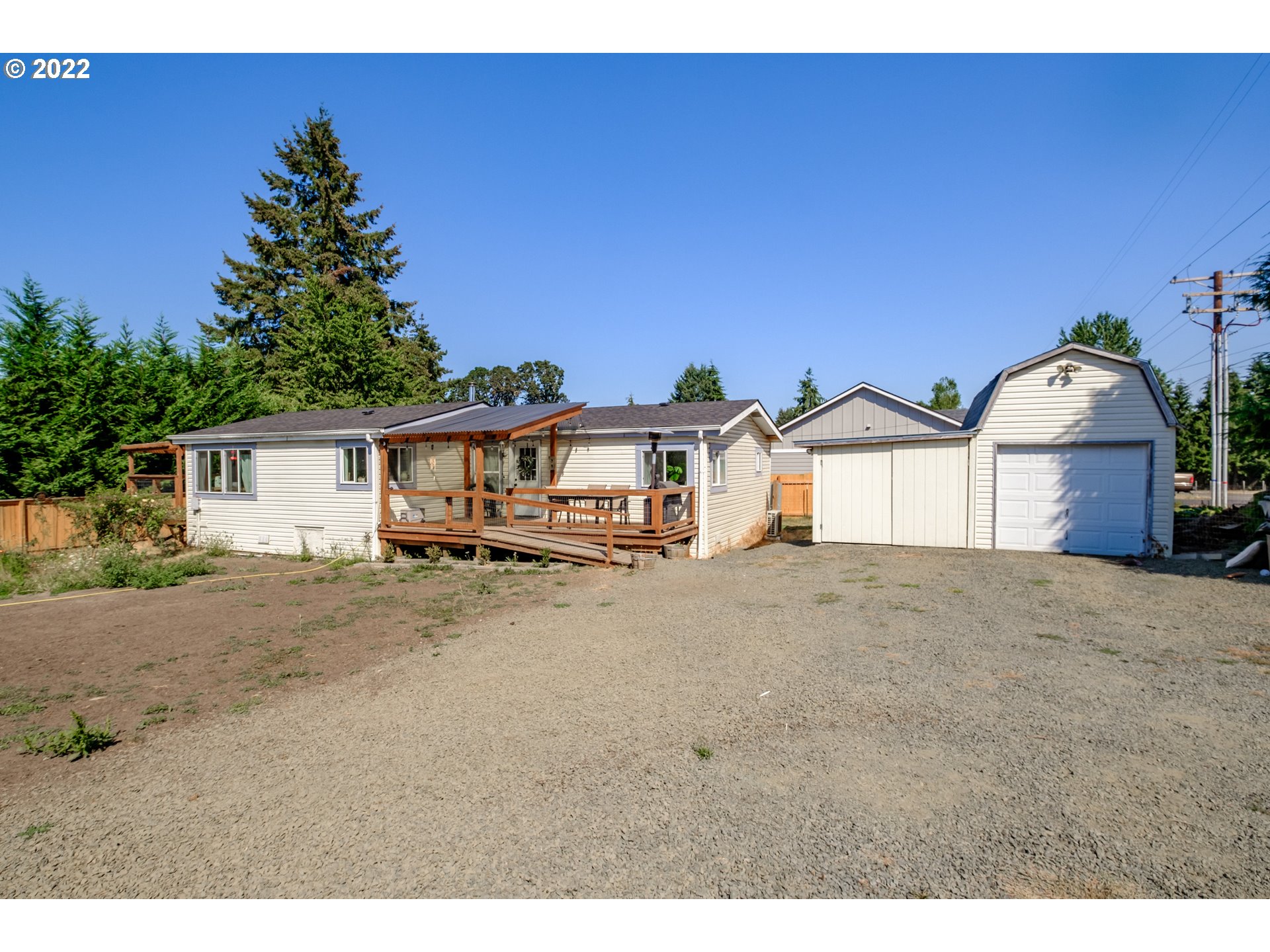 90886 ALVADORE RD, Junction City, OR 