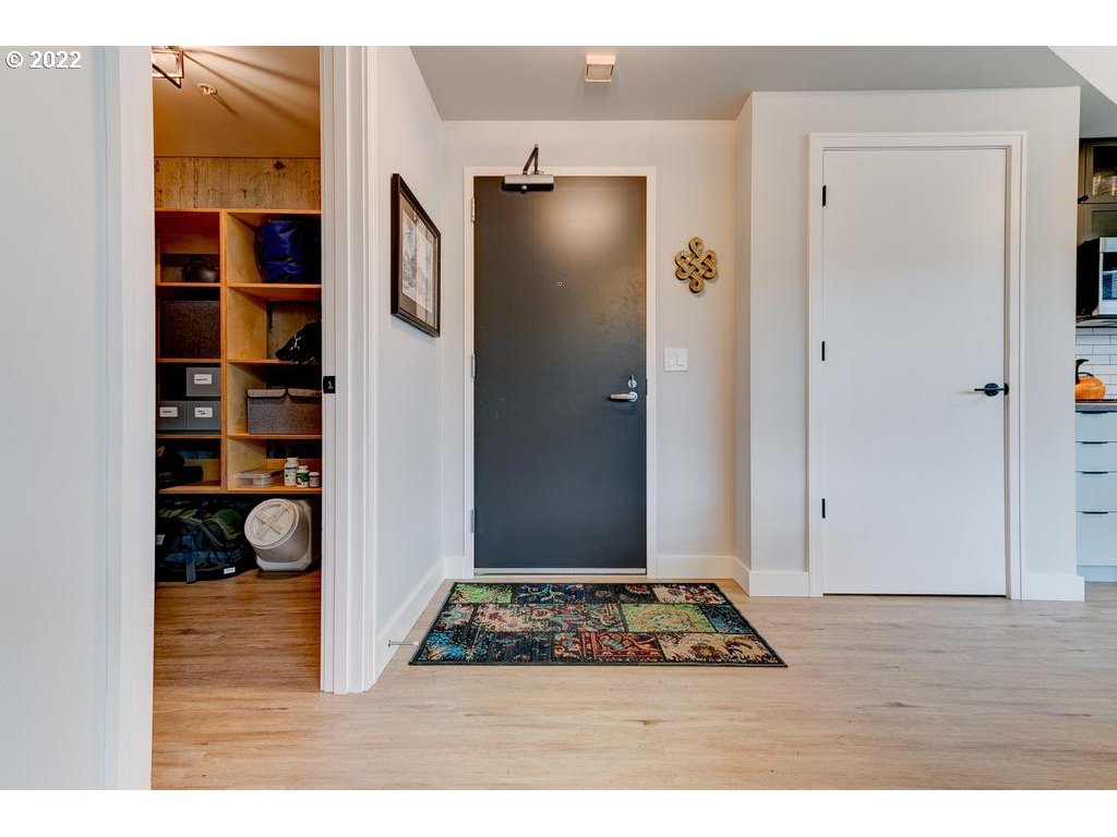 Photo #4: 22562555 Listing 