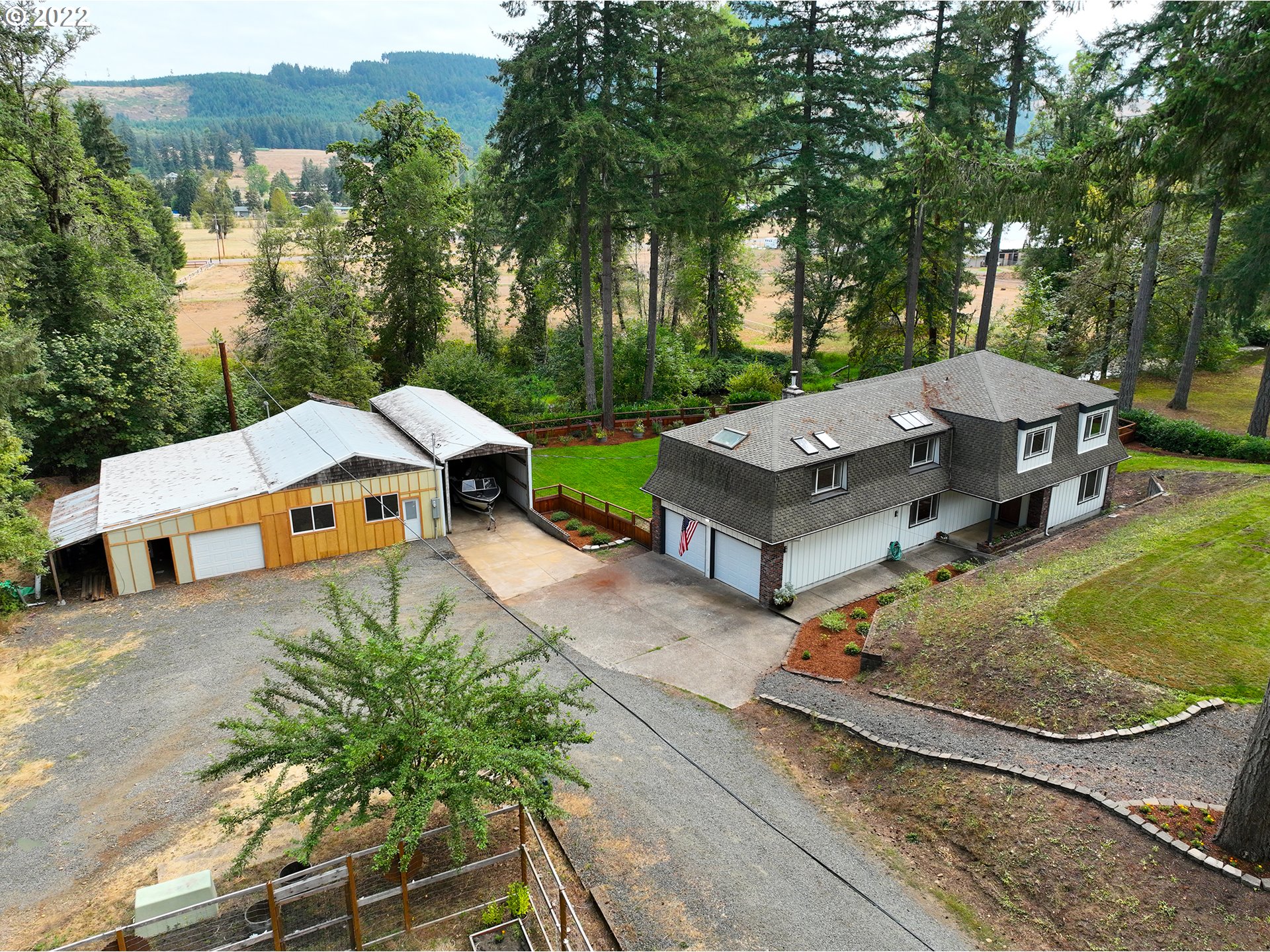 82117 LOST VALLEY LN, Dexter, OR 
