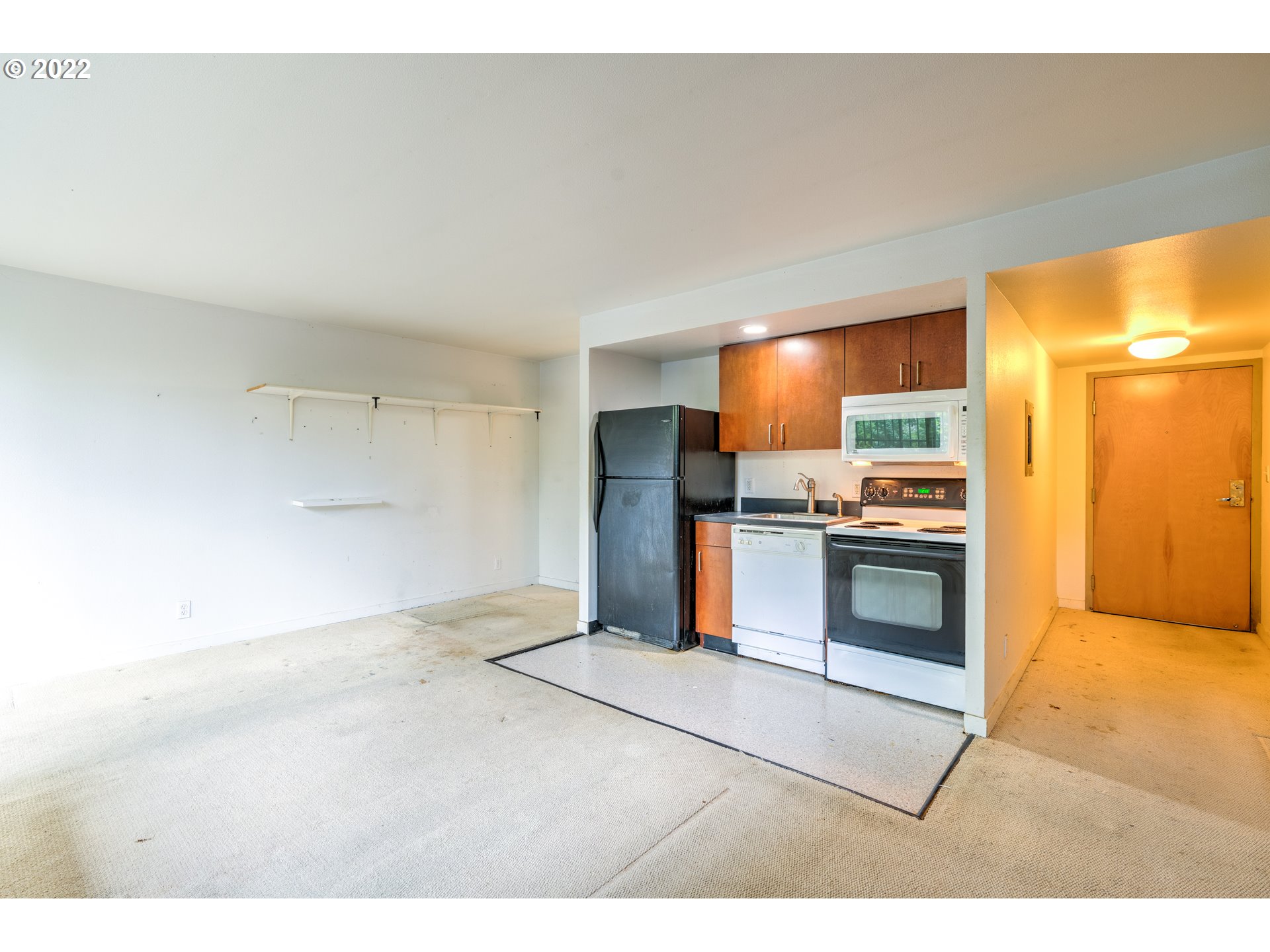 Photo #2: 22571445 Listing 