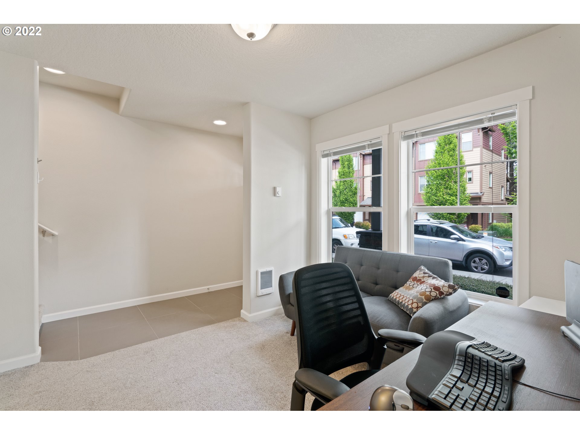 Photo #4: 22572438 Listing 