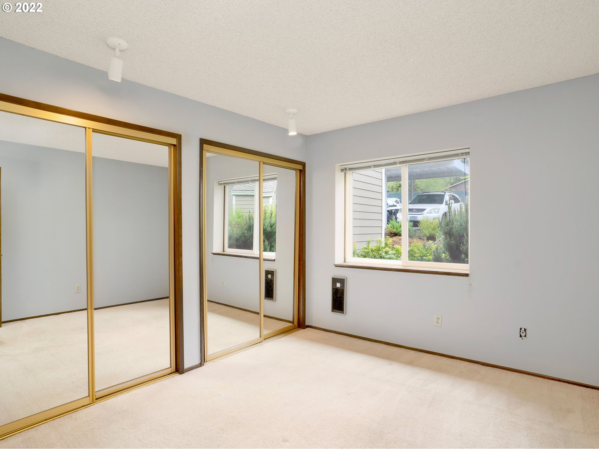 Photo #6: 22572726 Listing 
